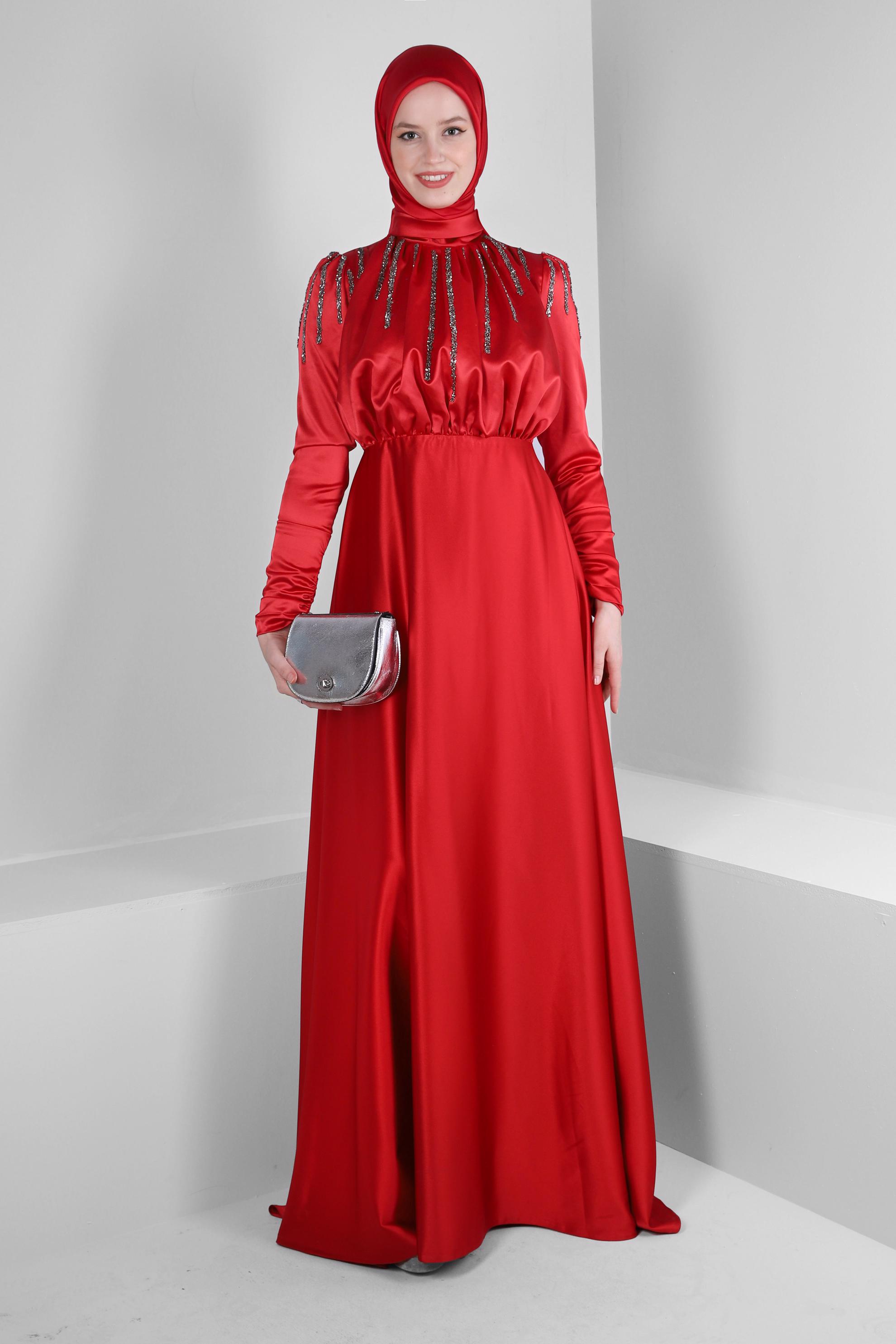 Tesettür giyim KIRMIZI TAŞ İŞLEME DETAYLI SATEN ABİYE ELBİSE 50367