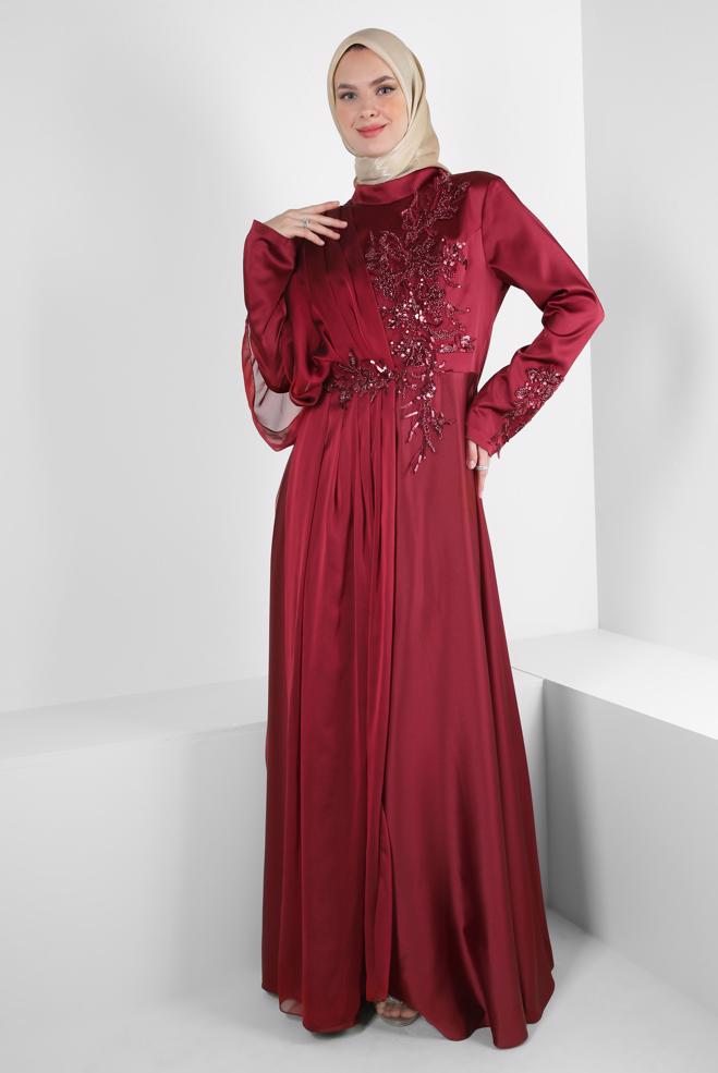 Vêtements hijab ROUGE BORDEAUX ROBE DE SOIRÉE EN SATIN À SEQUINS ET DÉTAIL EN TULLE 50374 - ALVİNA