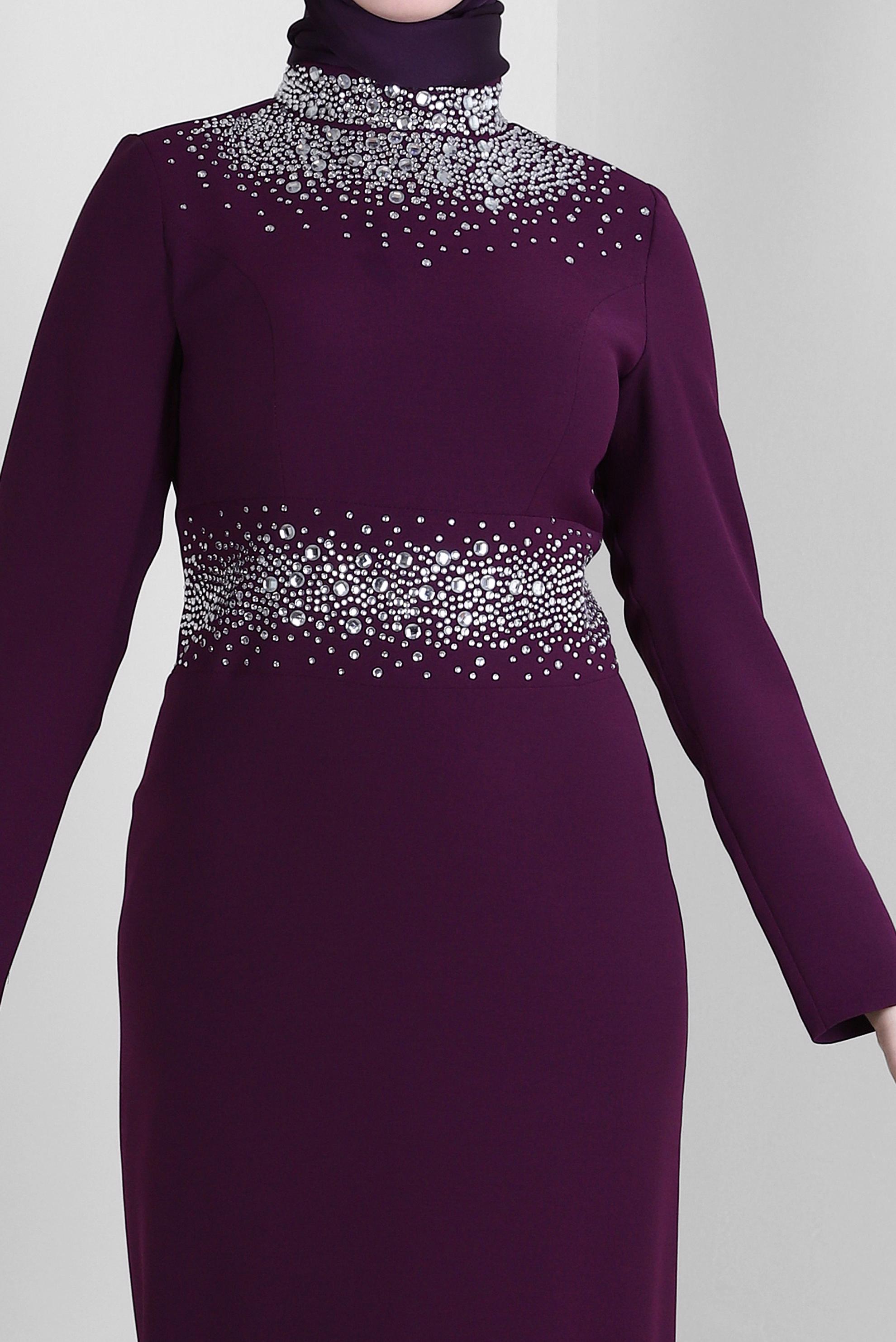 Tesettür giyim MÜRDÜM YAKASI VE BELİ TAŞLI ABİYE ELBİSE 50377