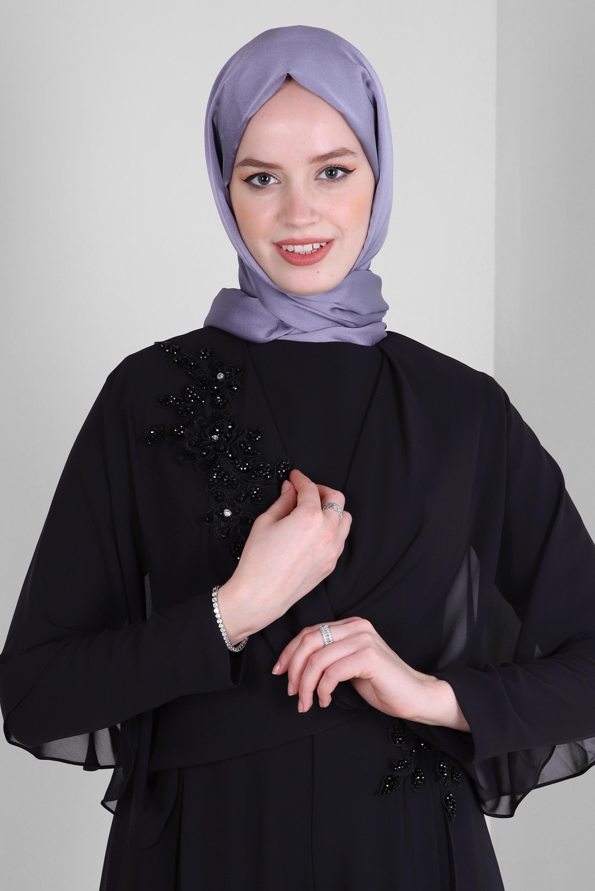 Tesettür giyim SİYAH İŞLEME DETAYLI ŞİFON GENİŞ PAÇA ABİYE TULUM 50390