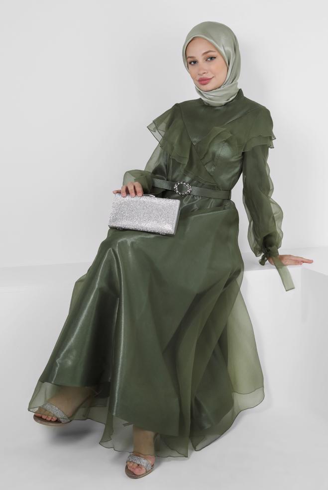 Vêtements hijab KAKI ROBE DE SOIRÉE CEINTURÉE DÉTAILS VOLANTS 50397 - ALVİNA
