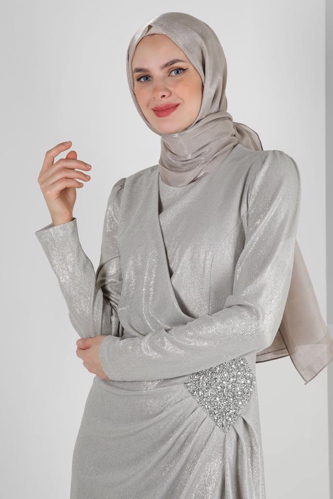 Hijab-Kleidung BEIGE TAŞ BASKILI SİMLİ ABİYE ELBİSE 50398 - ALVİNA