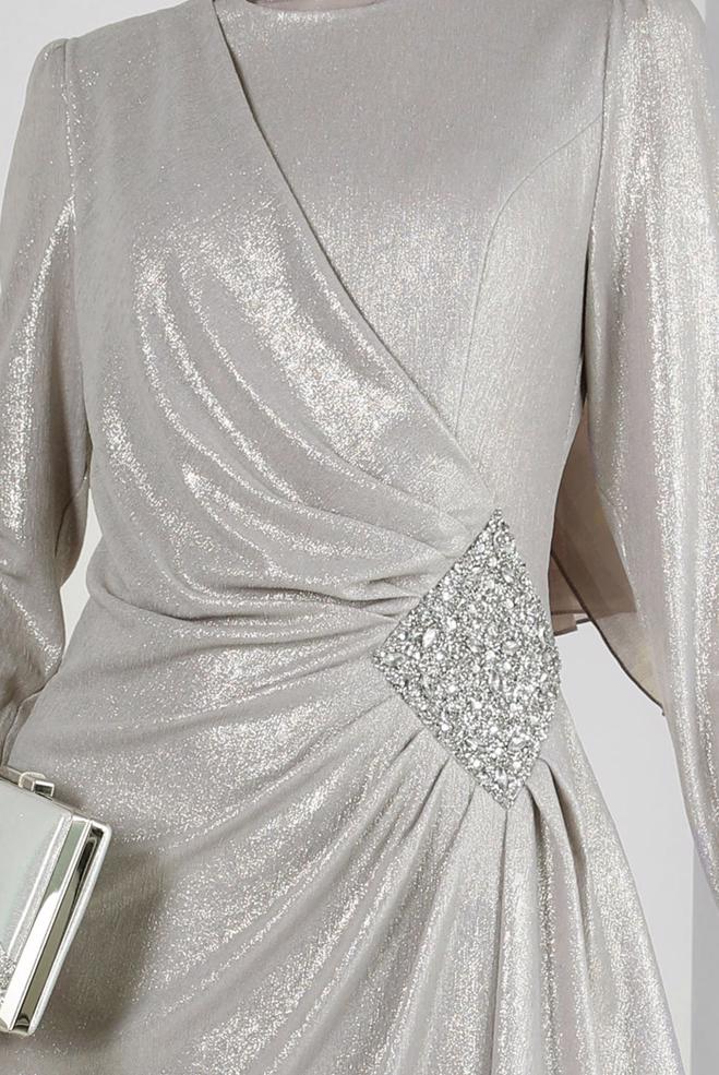 Hijab-Kleidung BEIGE TAŞ BASKILI SİMLİ ABİYE ELBİSE 50398 - ALVİNA