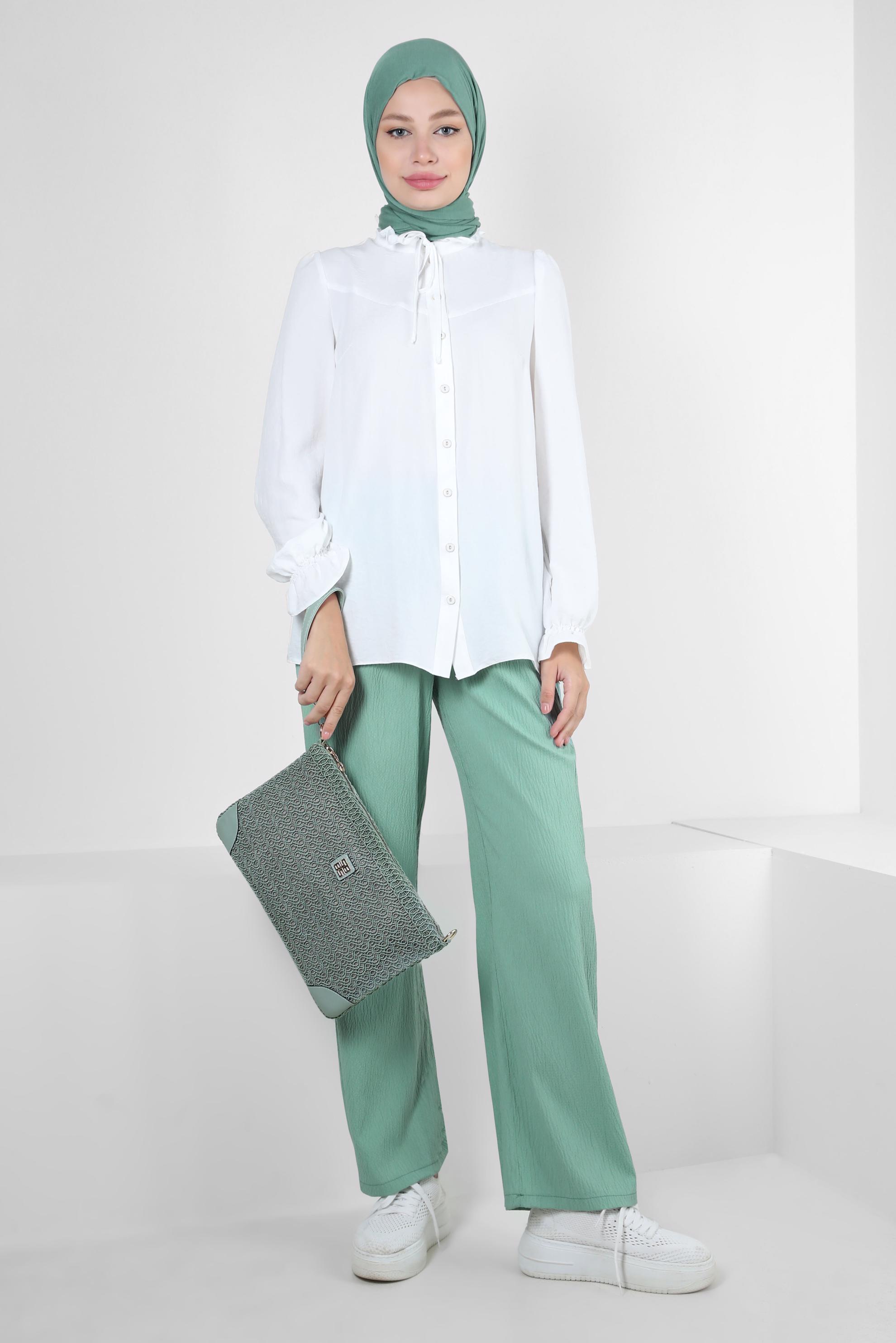 Tesettür giyim BEYAZ YAKASI BAĞLAMALI MANŞETLERİ LASTİKLİ BLUZ 43550