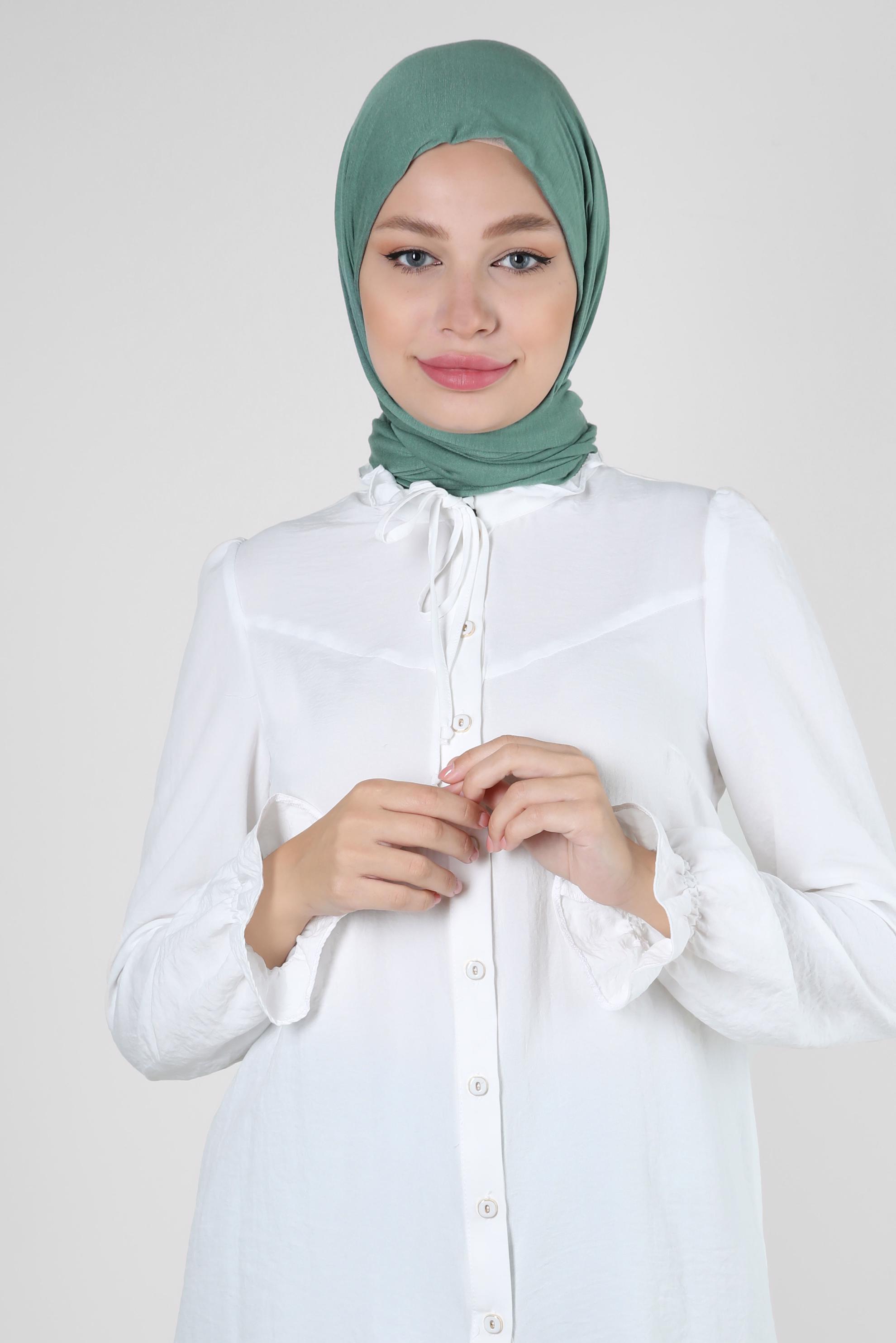 Tesettür giyim BEYAZ YAKASI BAĞLAMALI MANŞETLERİ LASTİKLİ BLUZ 43550