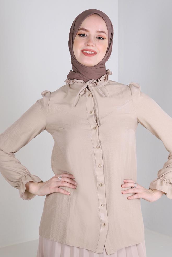 Tesettür giyim BEJ YAKASI BAĞLAMALI MANŞETLERİ LASTİKLİ BLUZ 43550 - ALVİNA