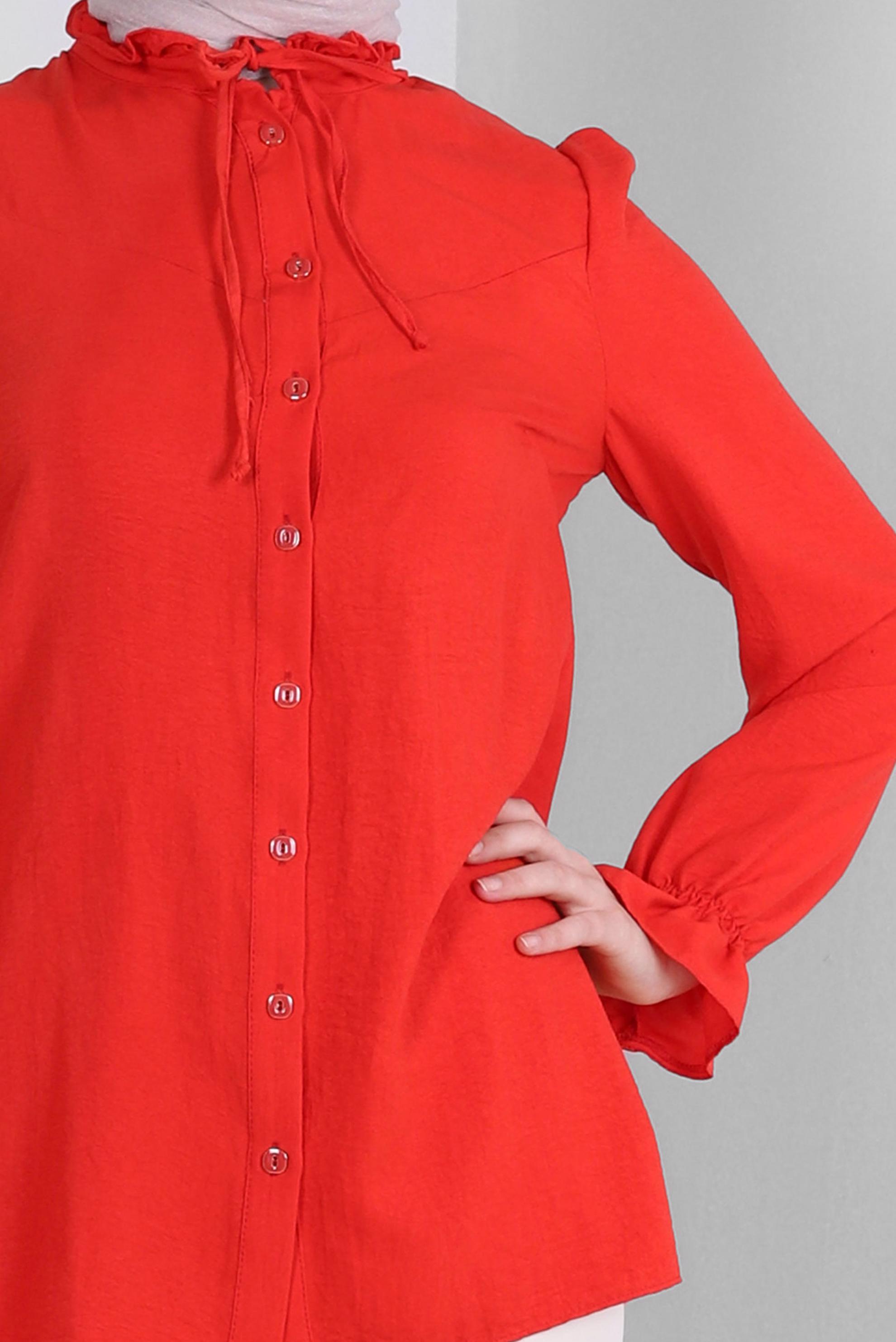 Tesettür giyim KIRMIZI YAKASI BAĞLAMALI MANŞETLERİ LASTİKLİ BLUZ 43550