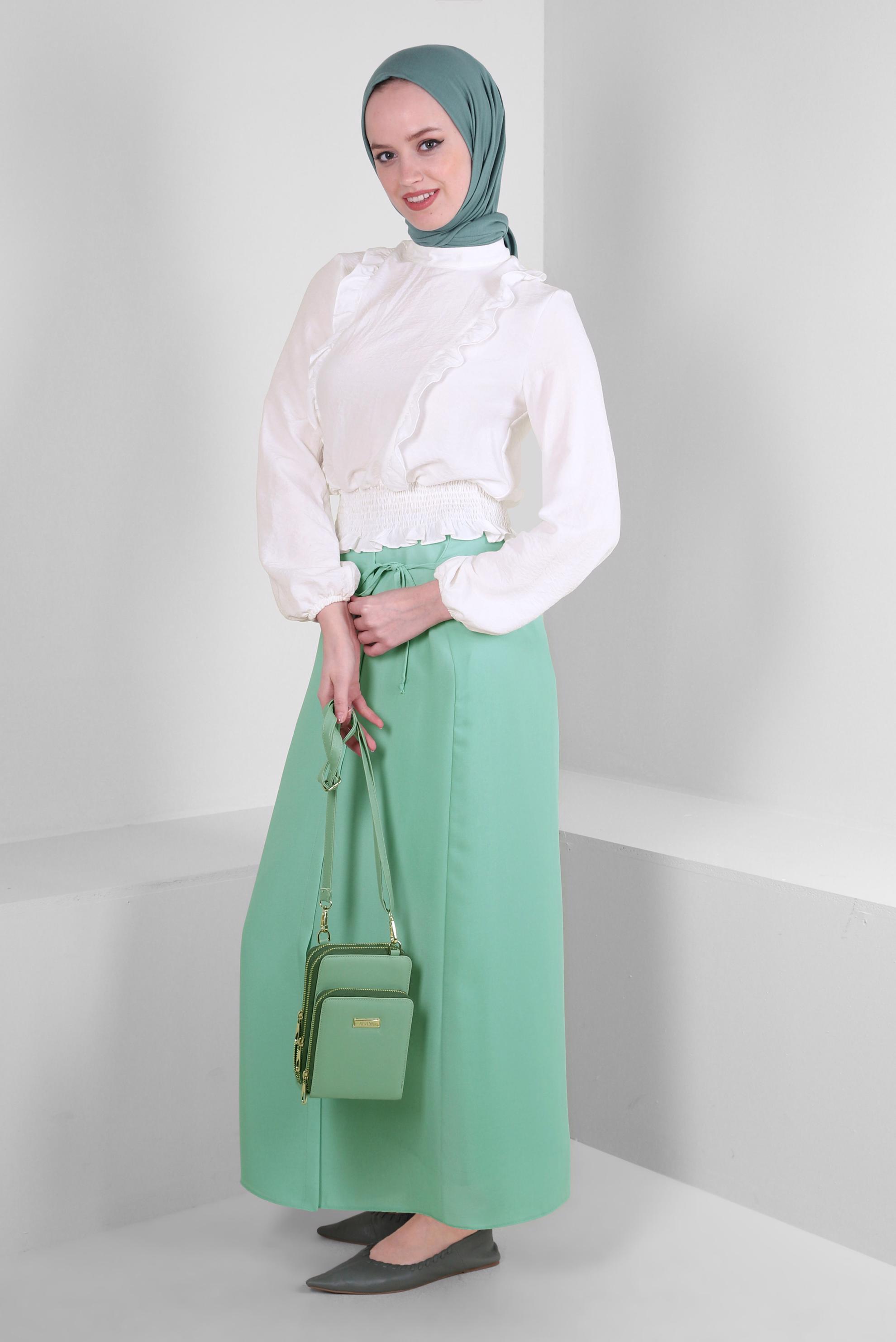 Tesettür giyim BEYAZ FIRFIR DETAYLI GİPELİ BLUZ 43551