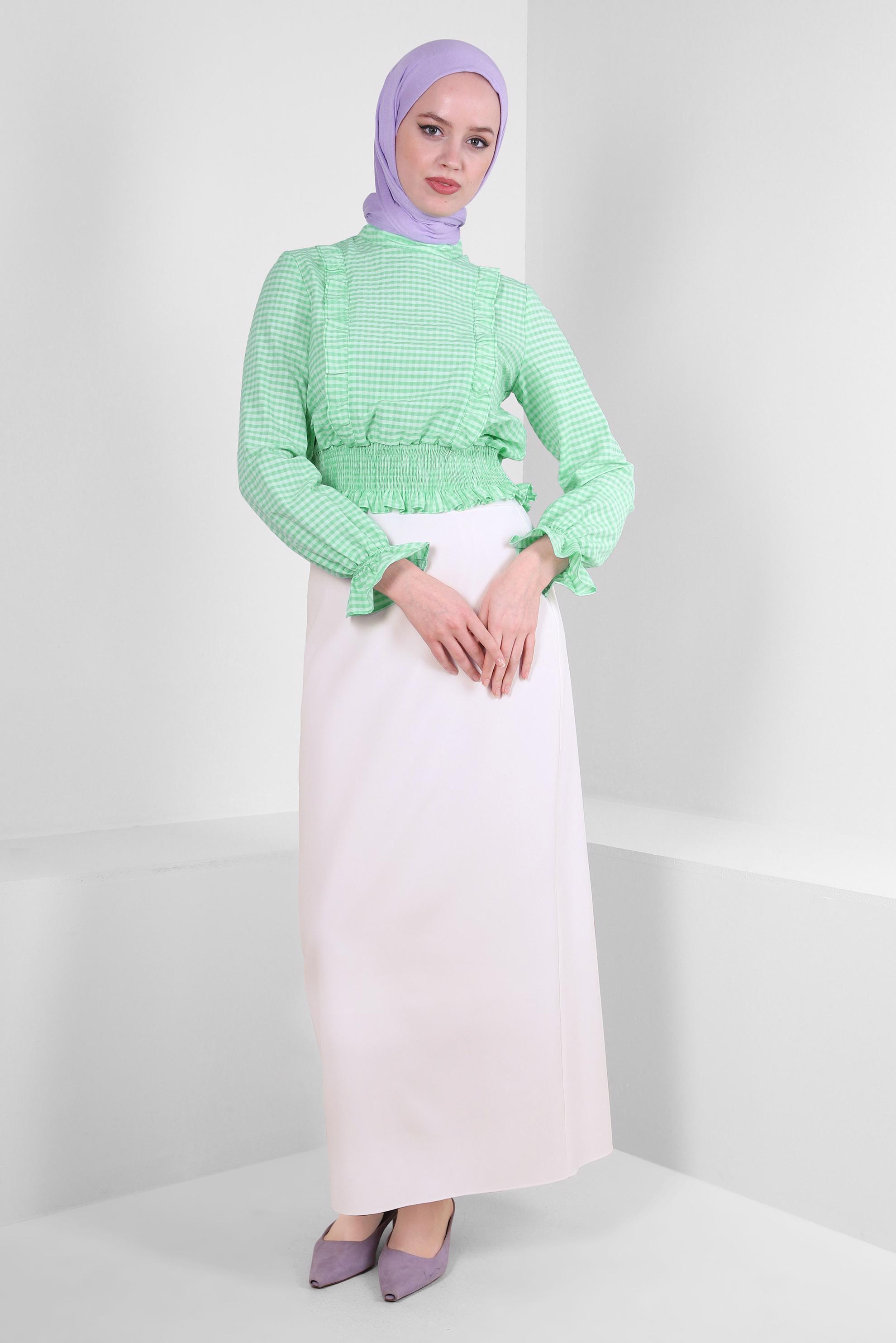 Tesettür giyim YEŞİL PÖTİKARE DESENLİ GİPE DETAYLI BLUZ 43569