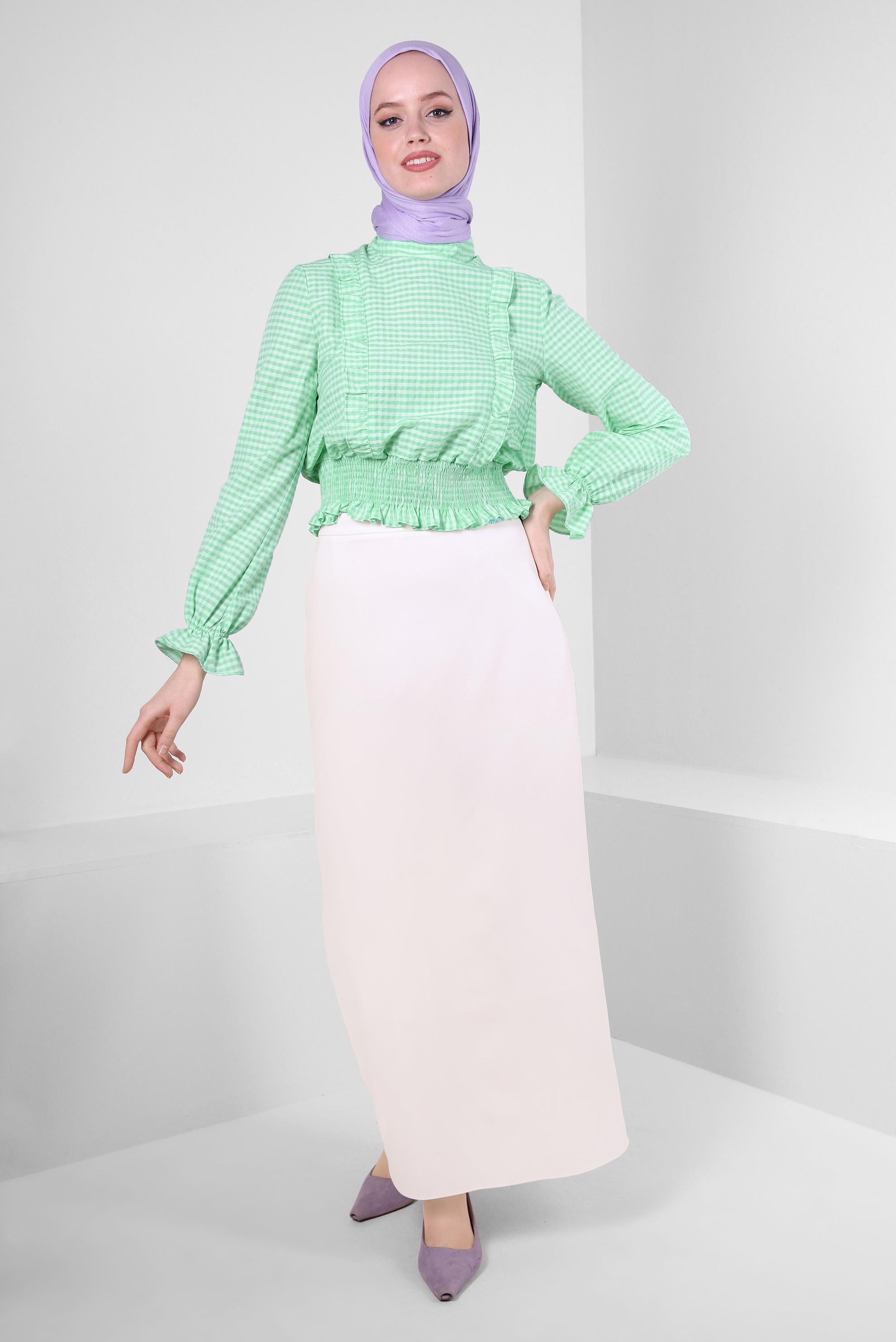 Tesettür giyim YEŞİL PÖTİKARE DESENLİ GİPE DETAYLI BLUZ 43569