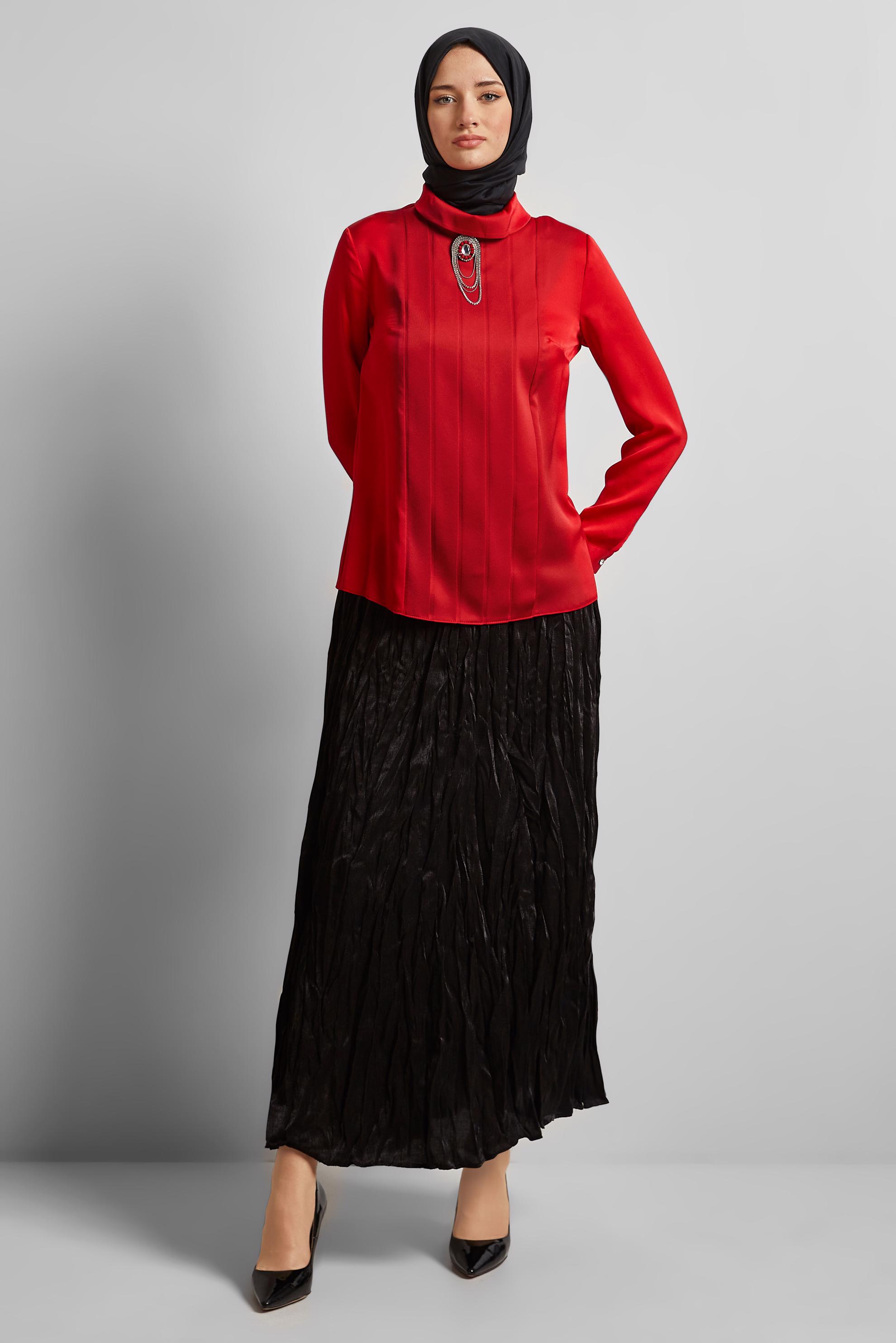 Vêtements hijab ROUGE BLOUSE EN SATIN DÉTAIL DRAPÉ AVEC ACCESSOIRE 43573