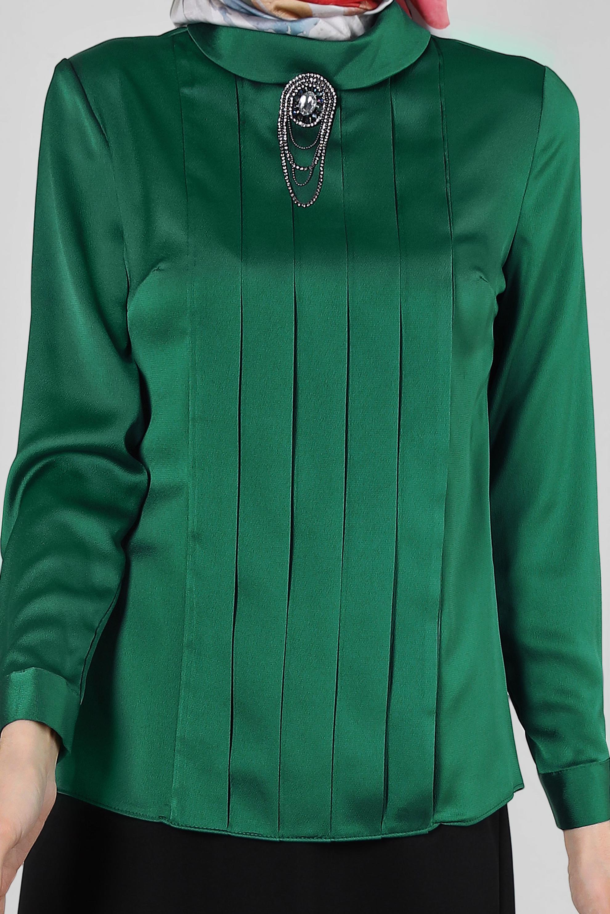 Tesettür giyim YEŞİL DRAPE DETAYLI AKSESUARLI SATEN BLUZ 43573
