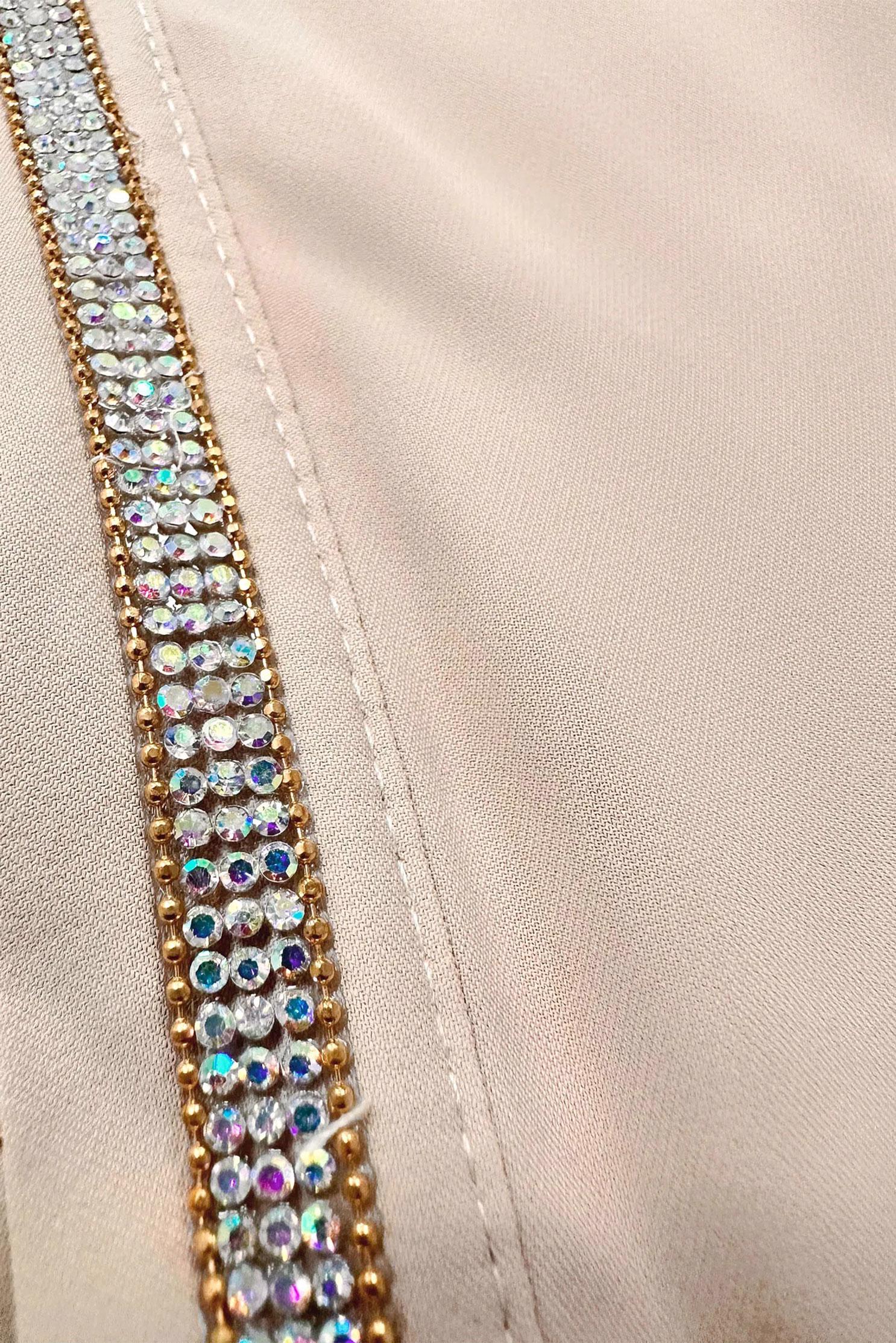 Tesettür giyim BEJ TAŞ DETAYLI GÖMLEK YAKA BLUZ 43574