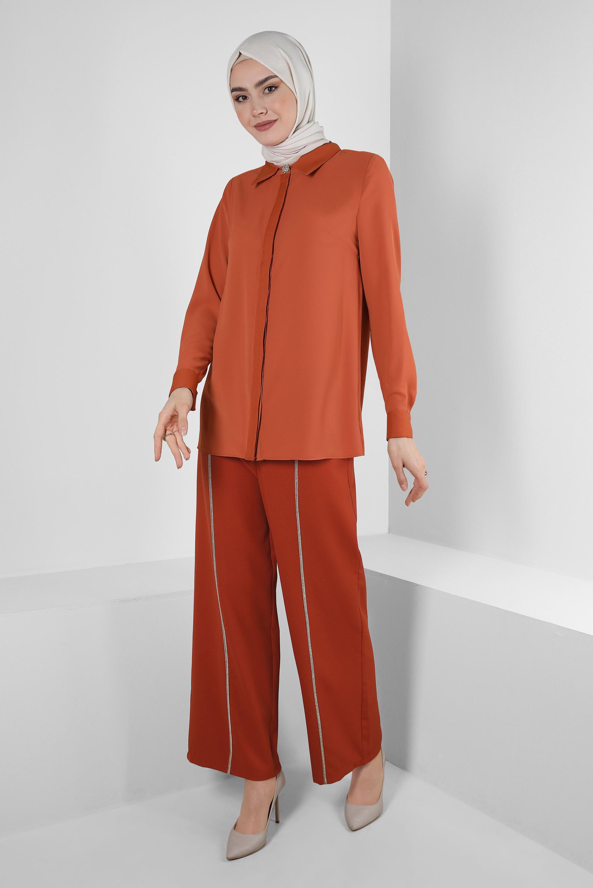 Tesettür giyim TABA GÖMLEK YAKA MANŞETLERİ DÜĞMELİ BLUZ 43576