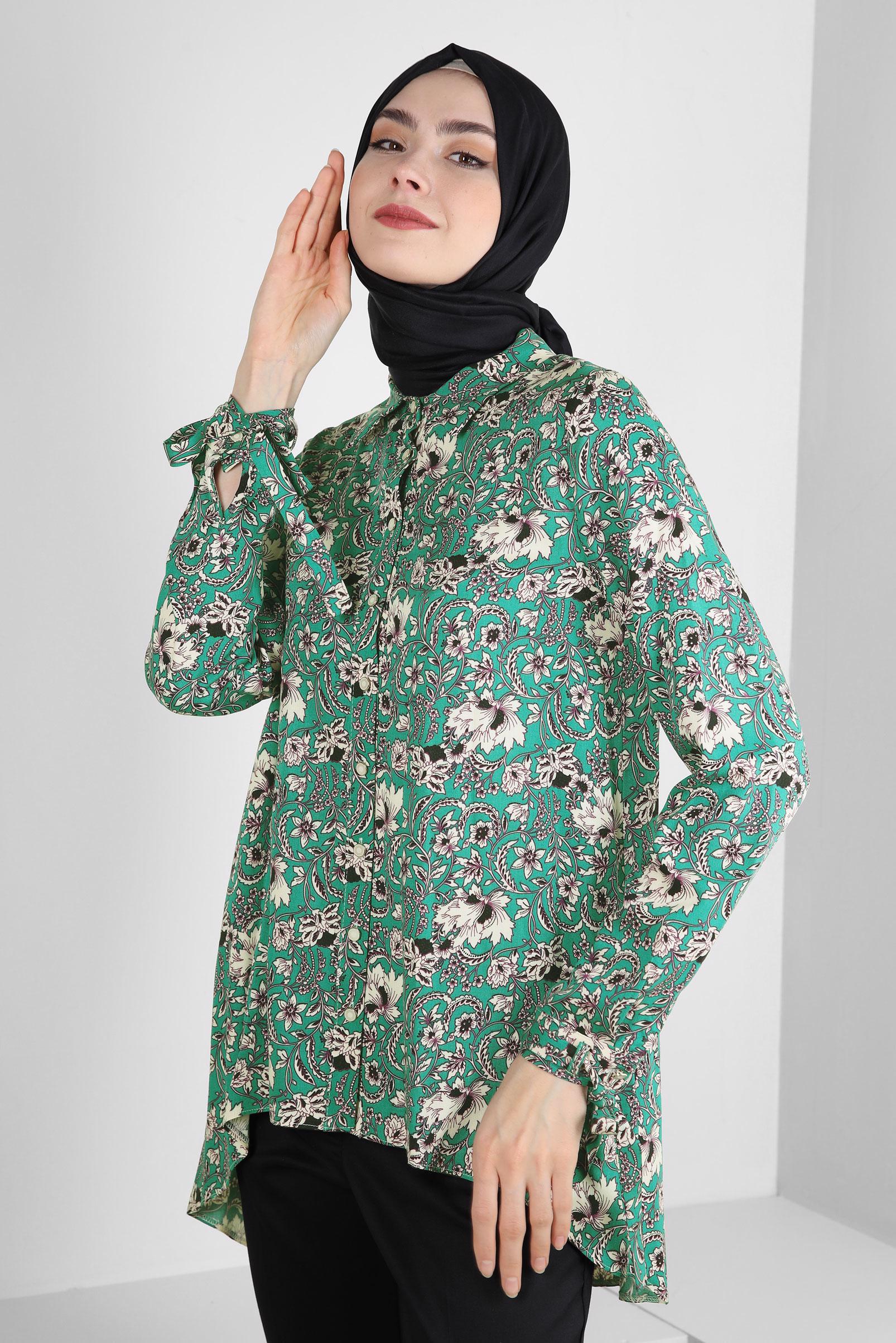 Tesettür giyim YEŞİL DESENLİ MANŞETLERİ BAĞLAMA DETAYLI BLUZ 43714