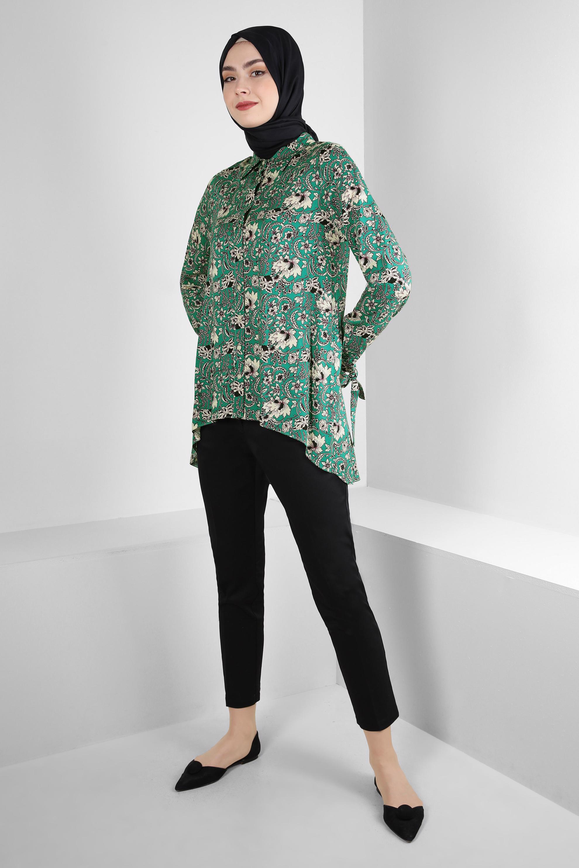 Tesettür giyim YEŞİL DESENLİ MANŞETLERİ BAĞLAMA DETAYLI BLUZ 43714