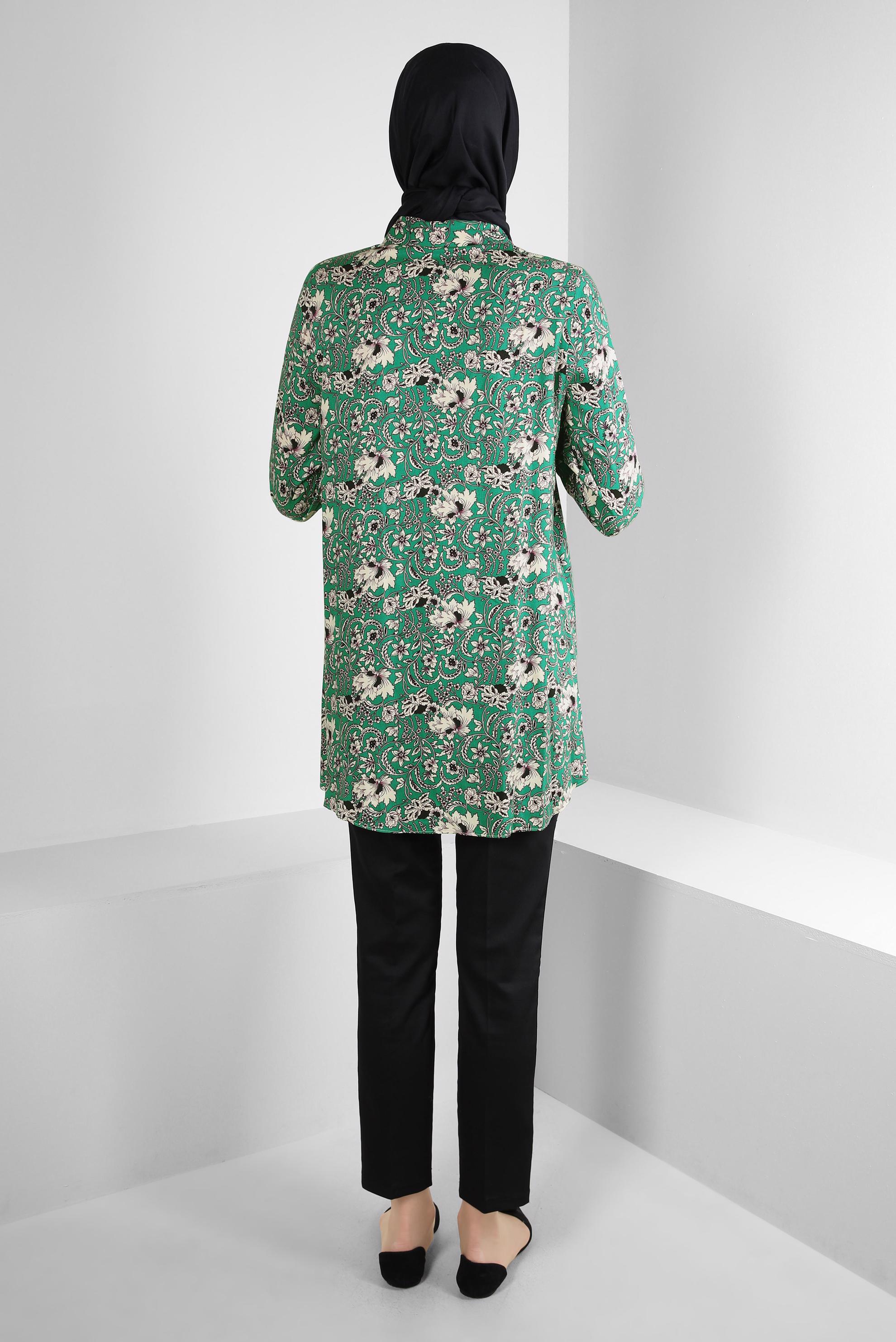 Tesettür giyim YEŞİL DESENLİ MANŞETLERİ BAĞLAMA DETAYLI BLUZ 43714