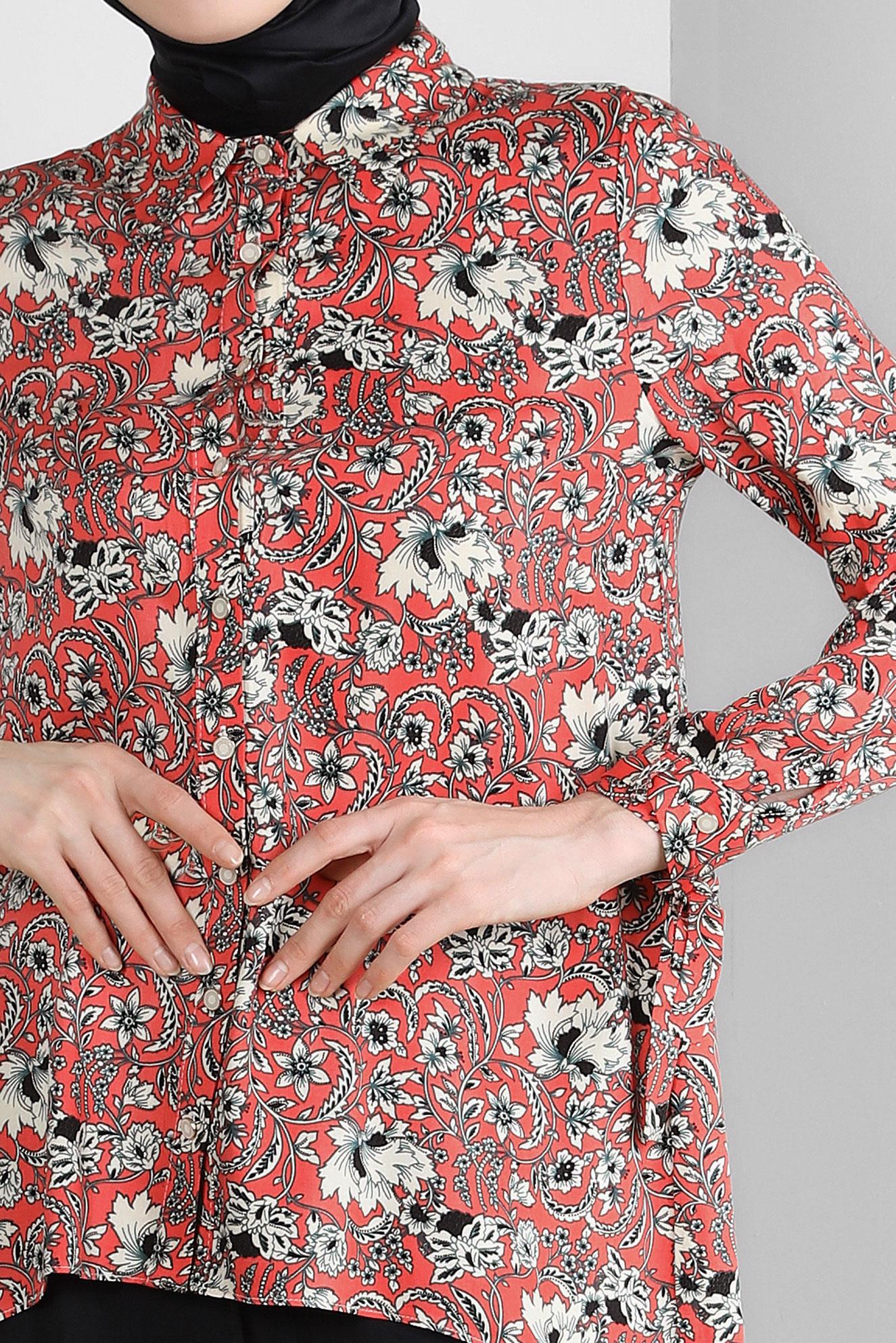 Tesettür giyim MERCAN DESENLİ MANŞETLERİ BAĞLAMA DETAYLI BLUZ 43714