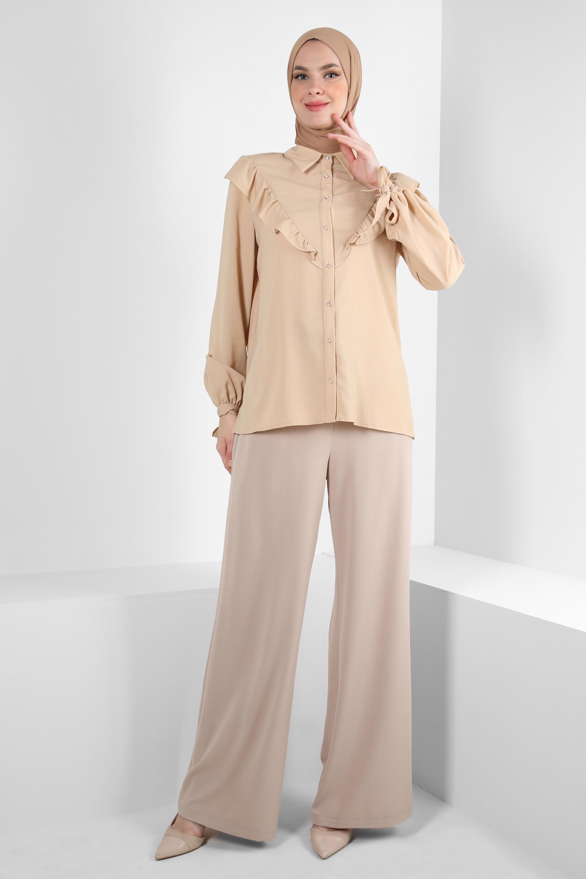 Tesettür giyim BEJ FIRFIR DETAYLI DÜĞMELİ BLUZ 43777