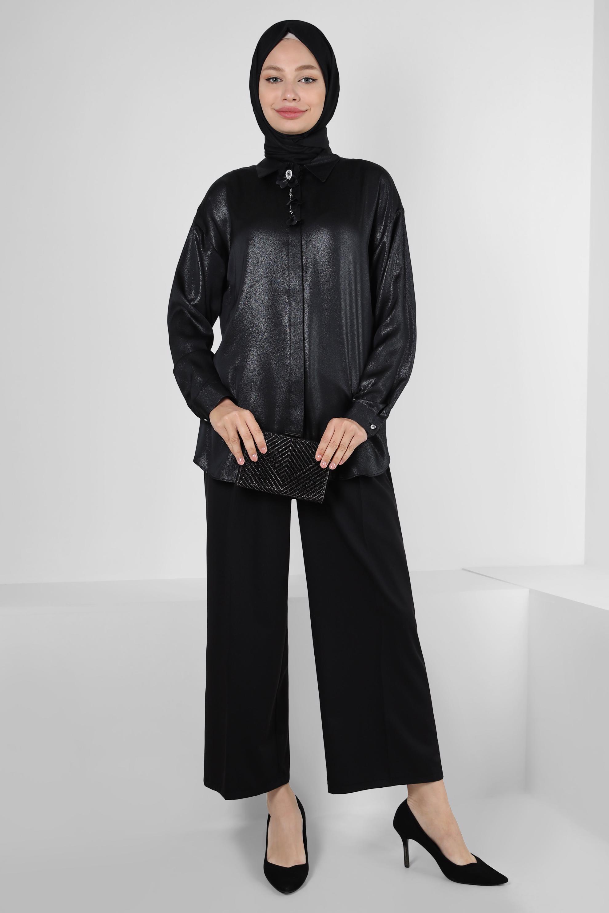 Tesettür giyim SİYAH ÇİÇEK DETAYLI GÖMLEK YAKA BLUZ 43799