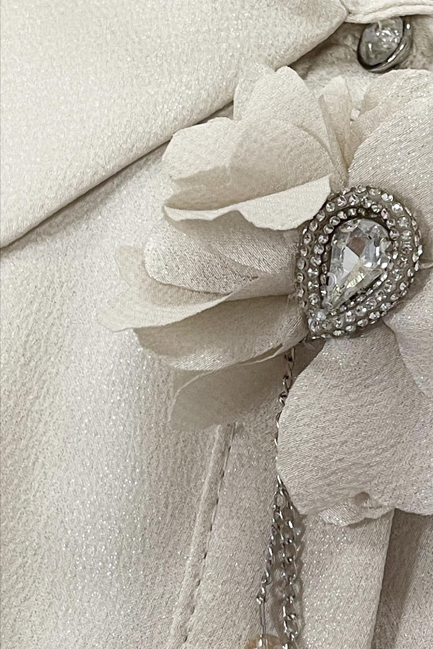 Vêtements hijab BEIGE BLOUSE DÉTAILLÉE FLEUR 43799