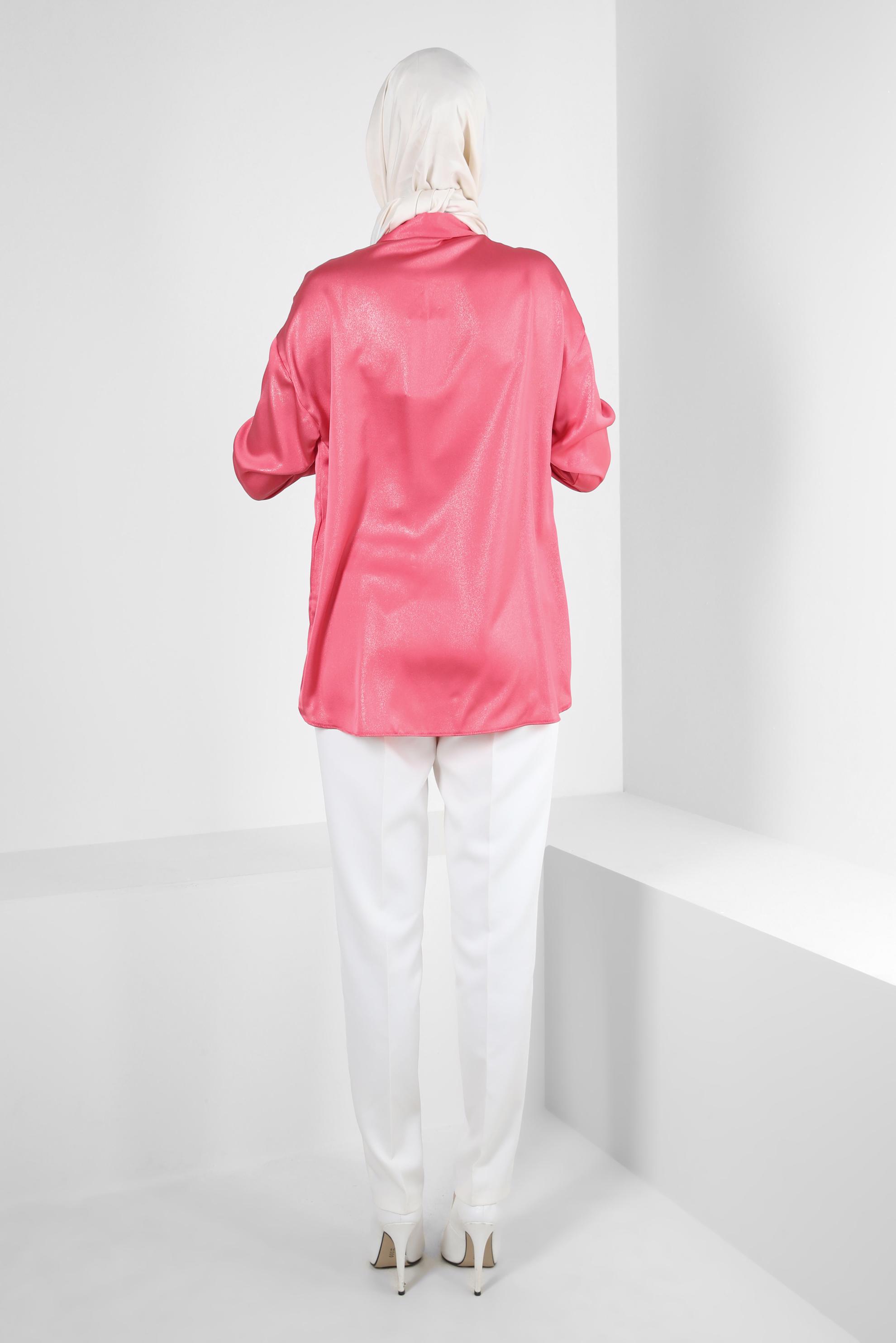 Tesettür giyim MERCAN ÇİÇEK DETAYLI GÖMLEK YAKA BLUZ 43799