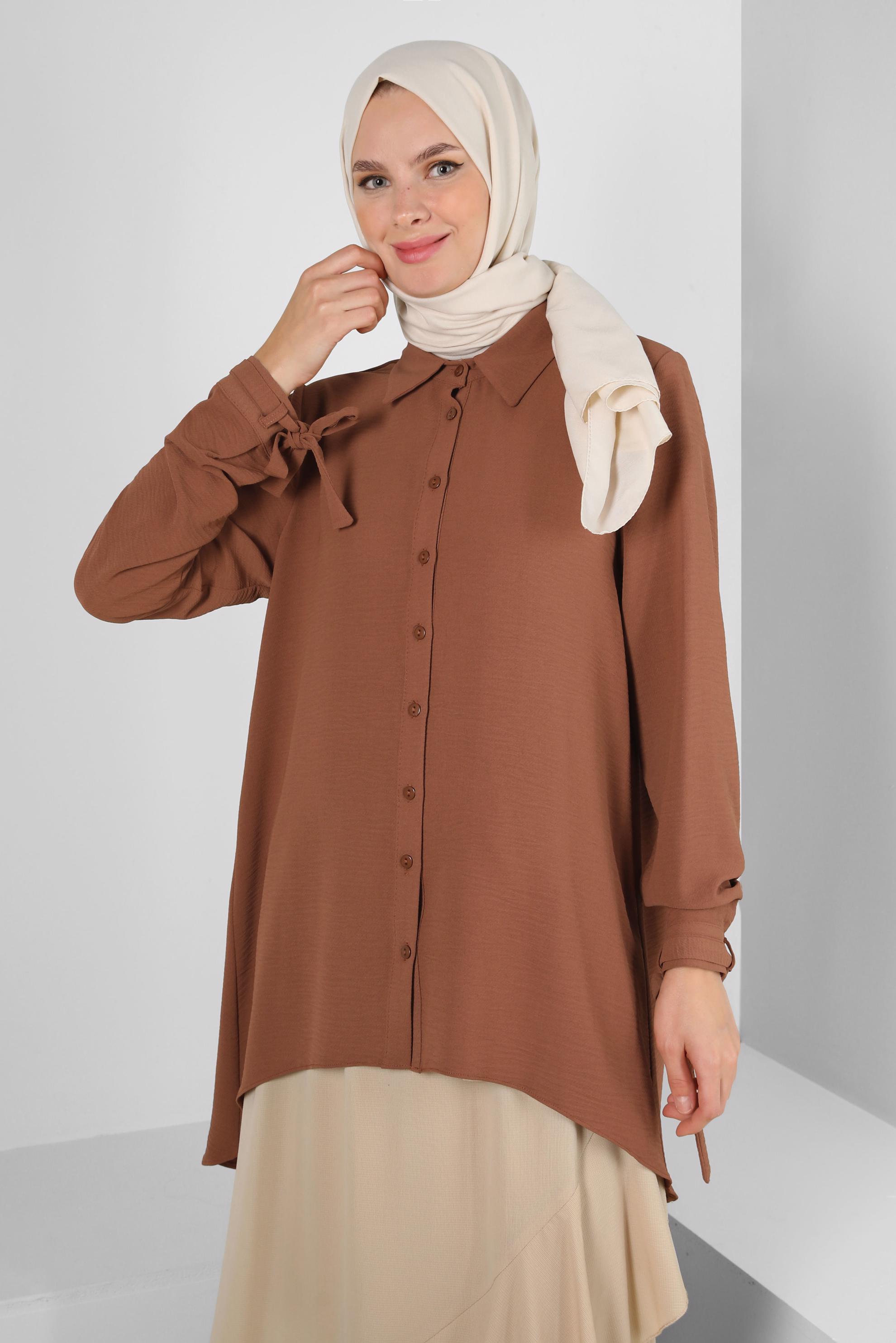 Tesettür giyim KAHVE ASİMETRİK KESİM DÜĞMELİ BLUZ 43801