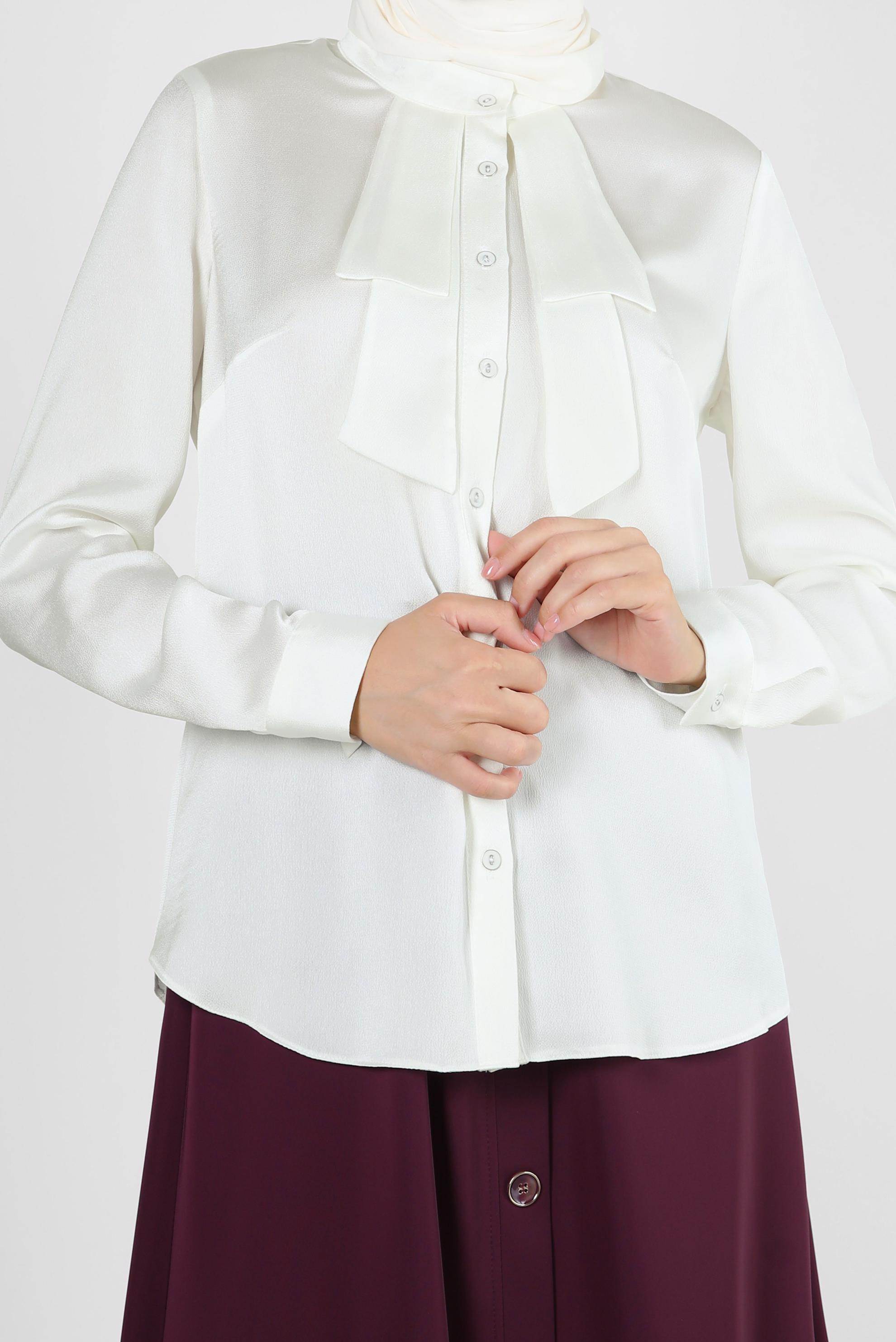 Vêtements hijab BLANC BLOUSE EN SATIN À BOUTONS 43867