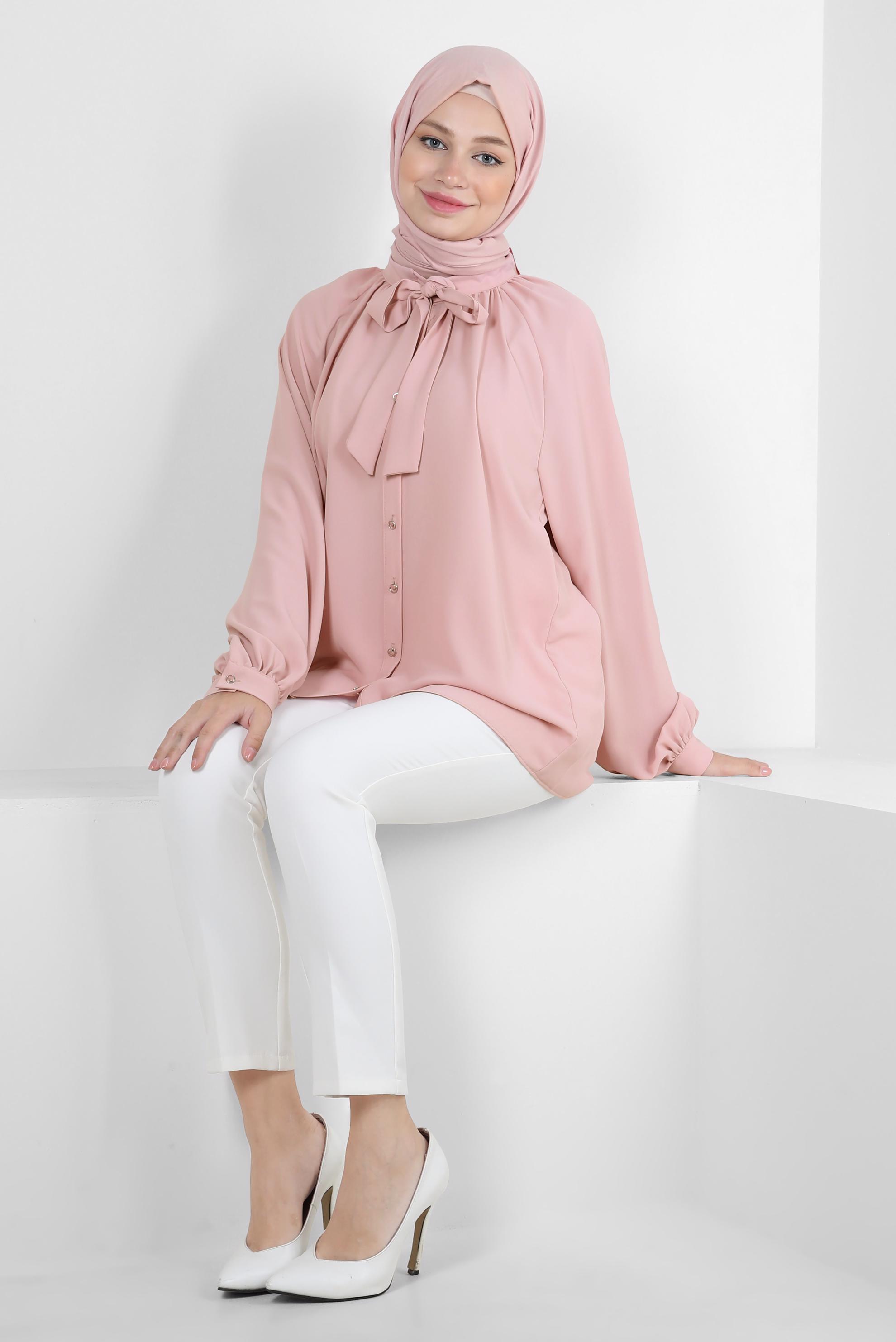 Tesettür giyim PUDRA YAKASI BAĞLAMA DETAYLI BLUZ 43869