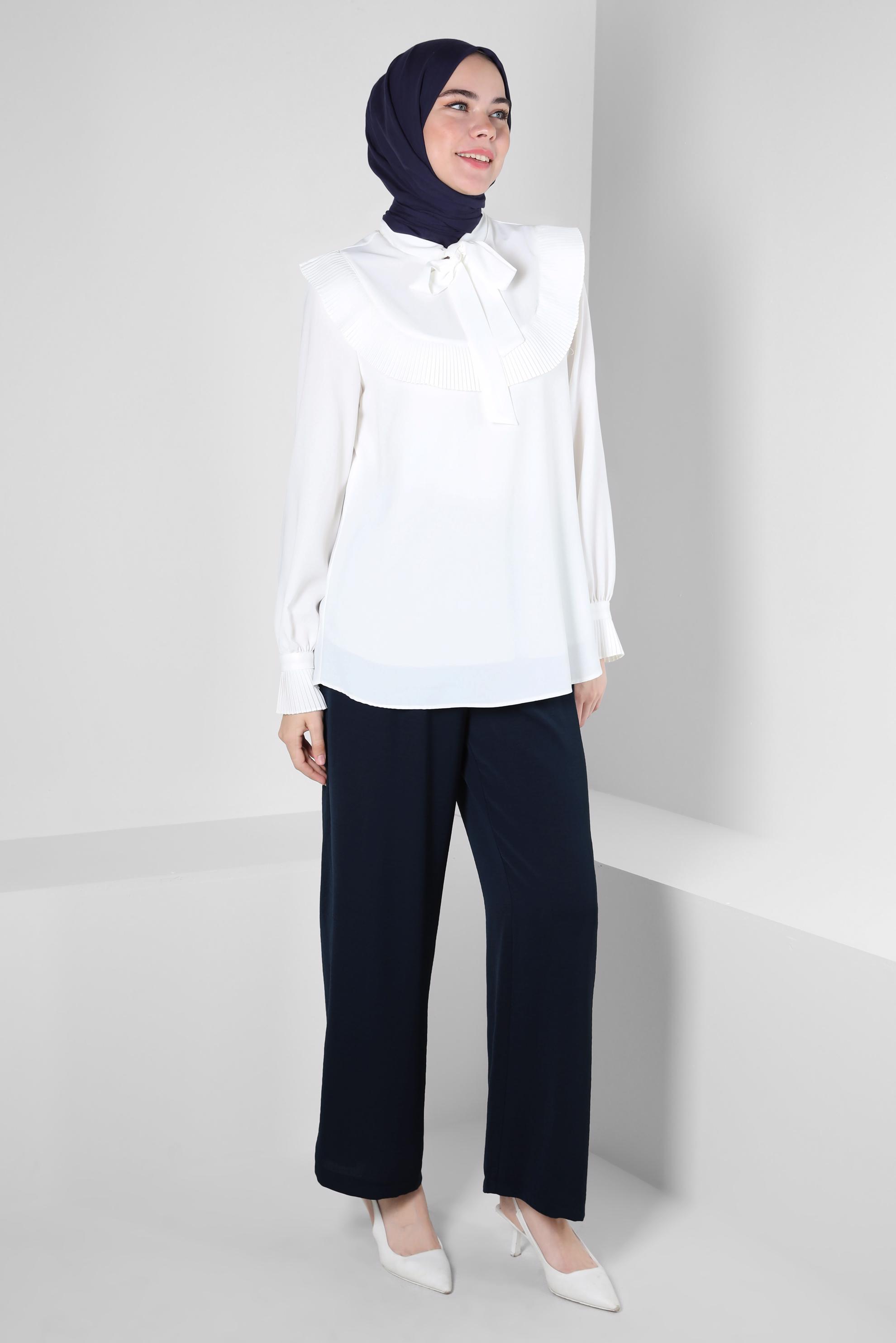 Tesettür giyim BEYAZ PİLİSE DETAYLI BLUZ 43898