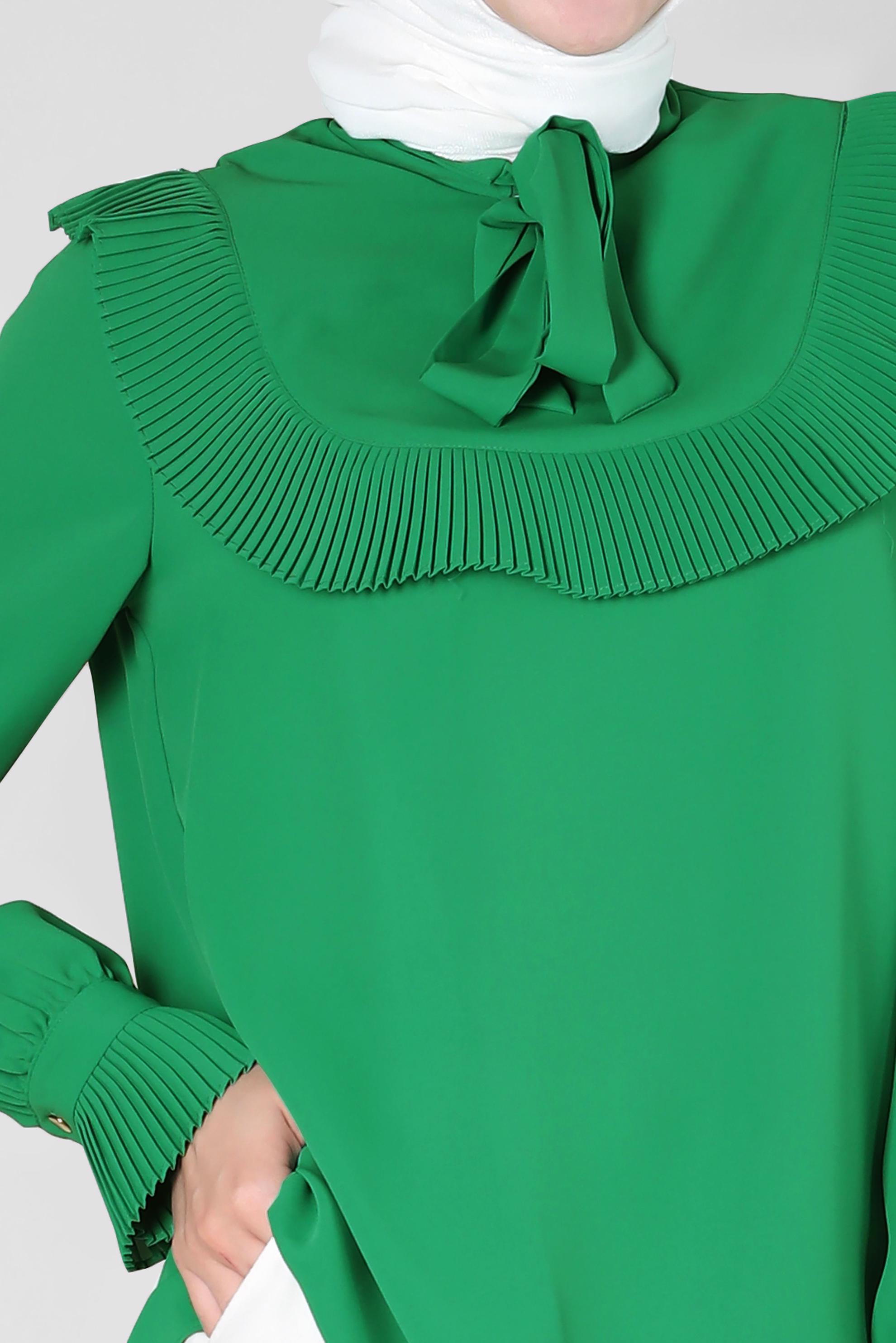 Tesettür giyim YEŞİL PİLİSE DETAYLI BLUZ 43898