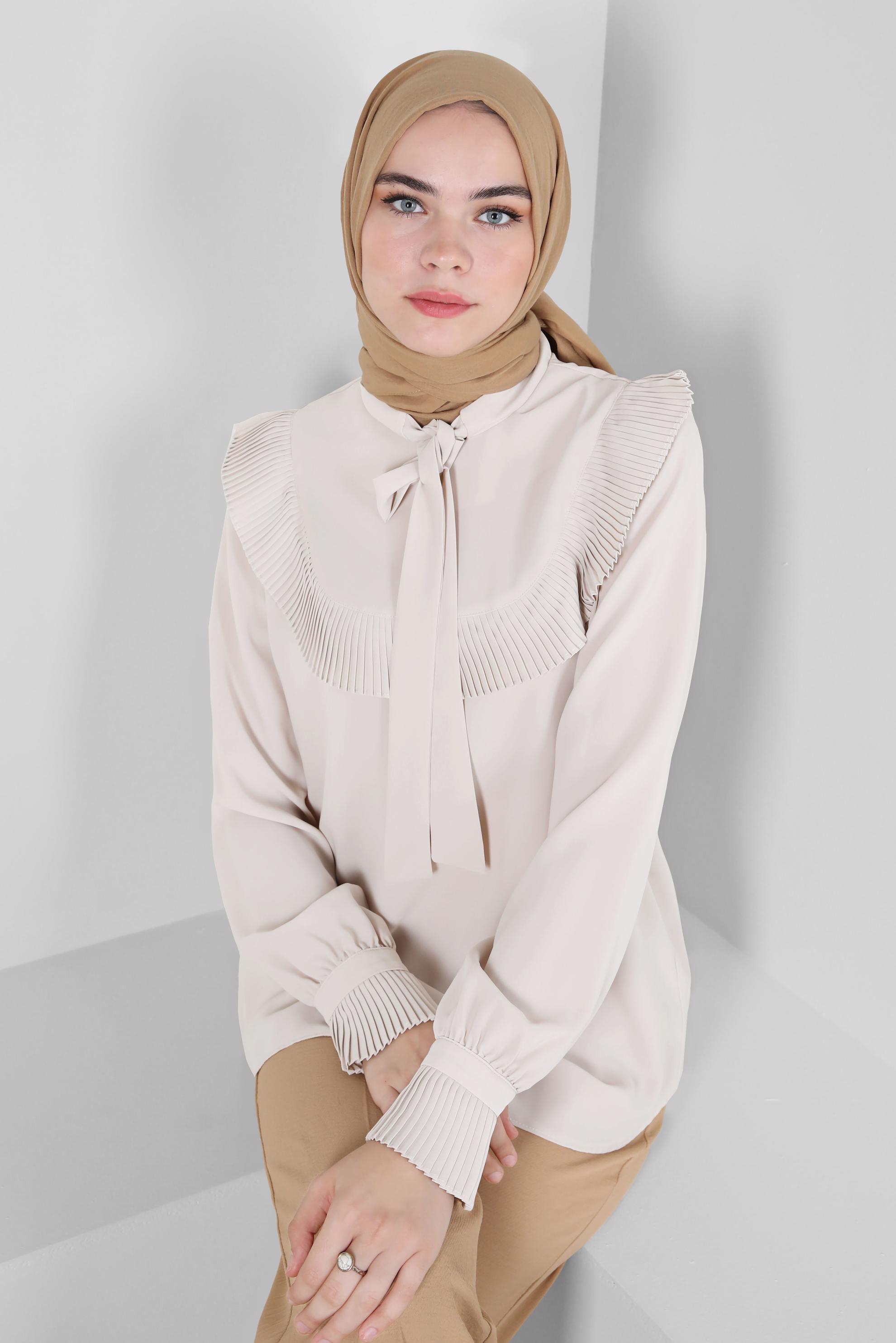 Tesettür giyim BEJ PİLİSE DETAYLI BLUZ 43898