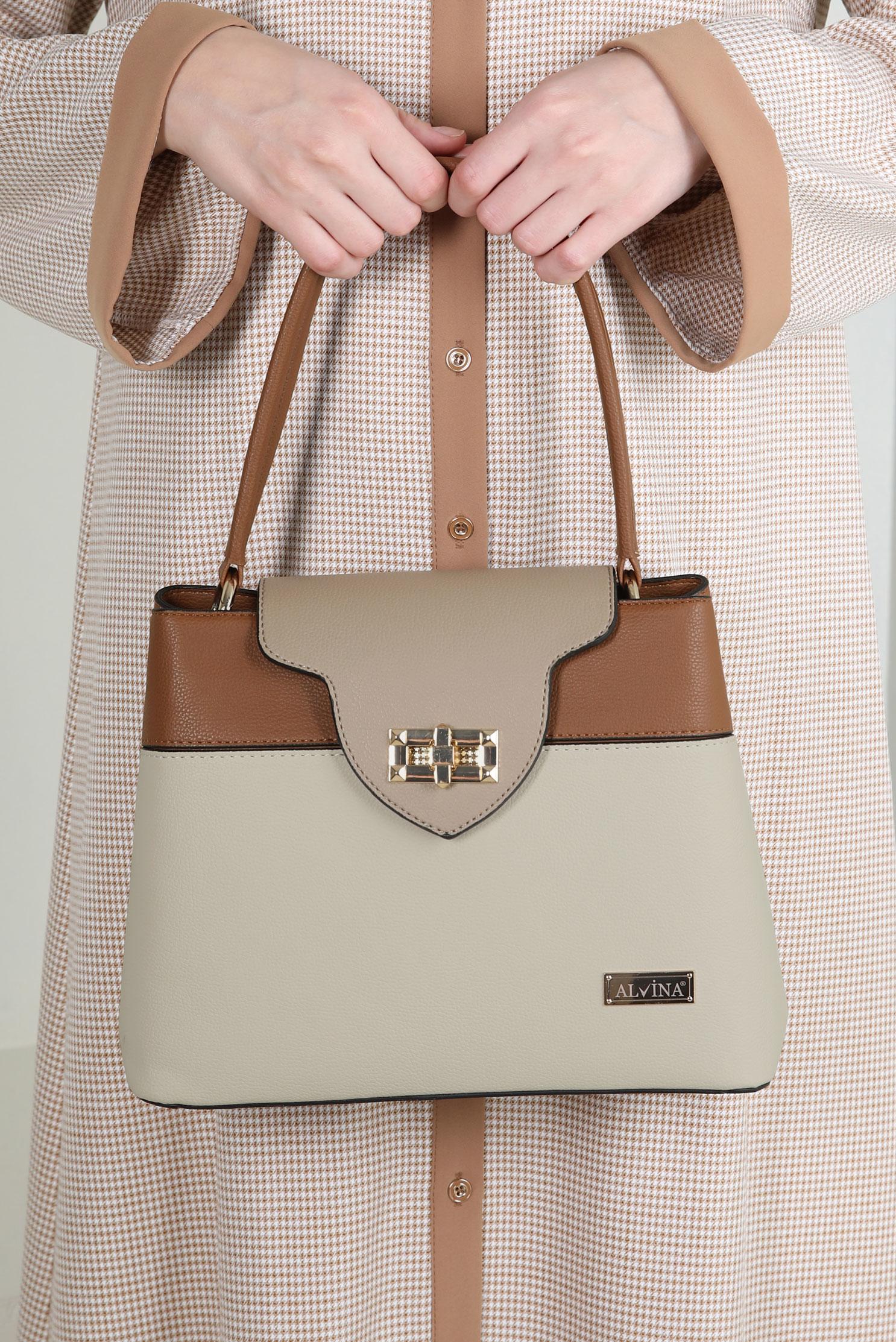 Tesettür giyim BEJ ALVİNA METAL DETAYLI ÇANTA 702