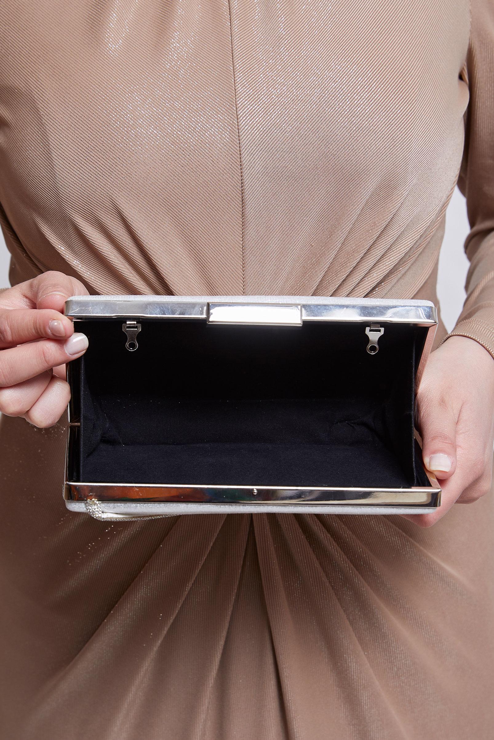 Tesettür giyim GÜMÜŞ ALVİNA ABİYE ÇANTA 1053