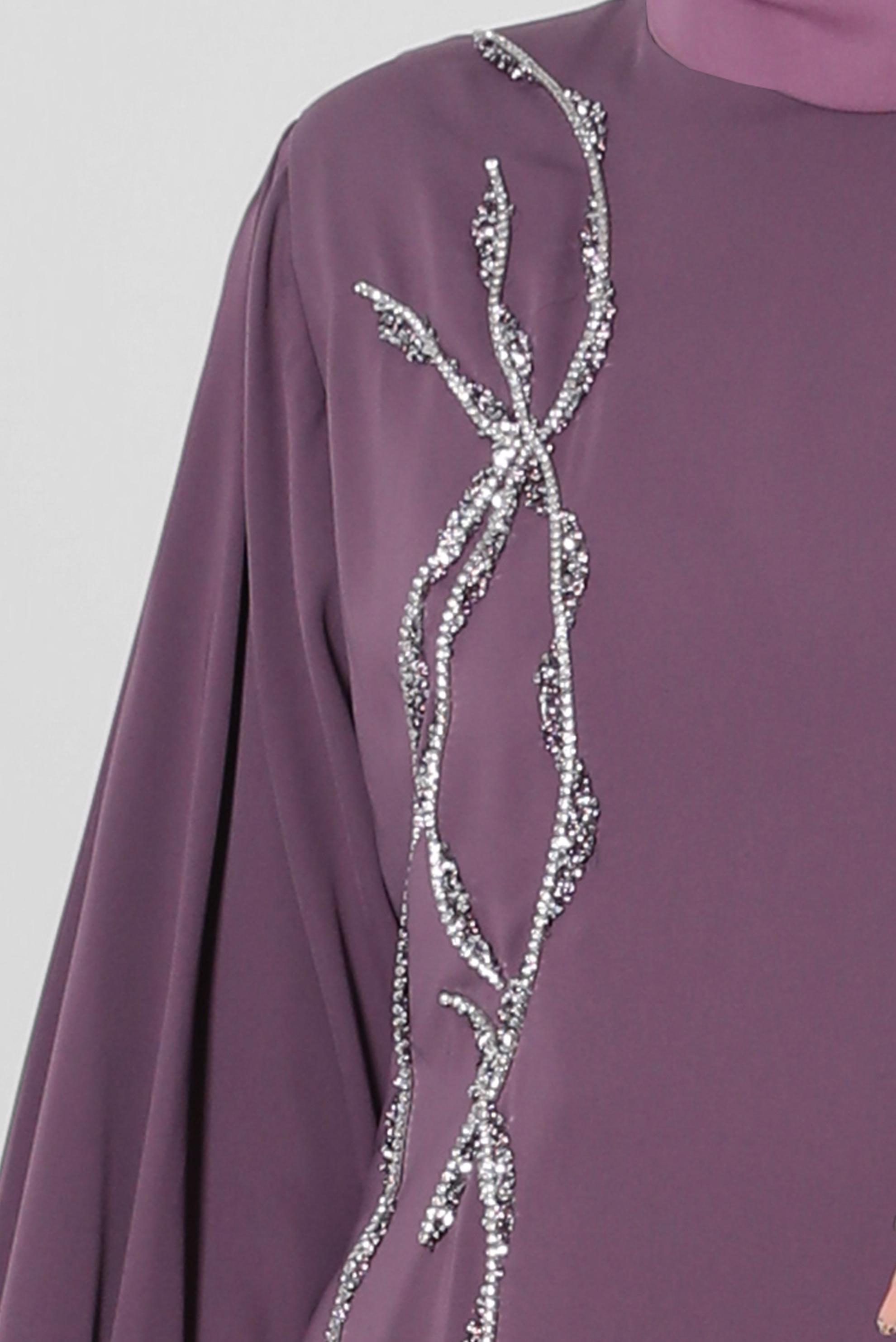 Vêtements hijab POURPRE ROBE CEINTURÉE BRODÉE DE GEMMES 20357