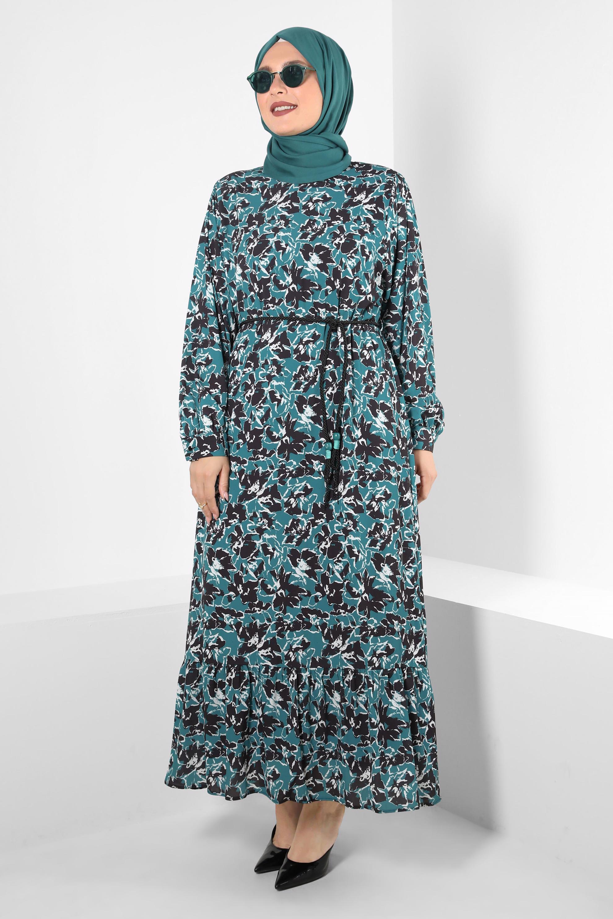 Tesettür giyim YEŞİL DESENLİ KUŞAKLI KREP ELBİSE 20380