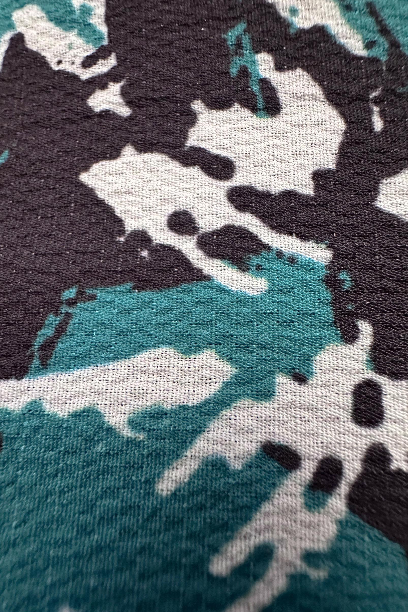 Tesettür giyim YEŞİL DESENLİ KUŞAKLI KREP ELBİSE 20380