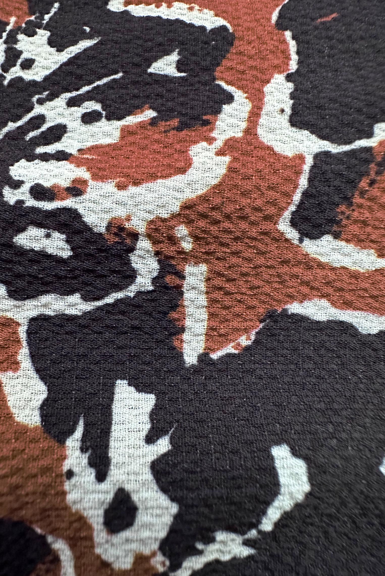 Vêtements hijab BRUN ROBE EN CRÊPE AVEC CEINTURE À MOTIFS 20380