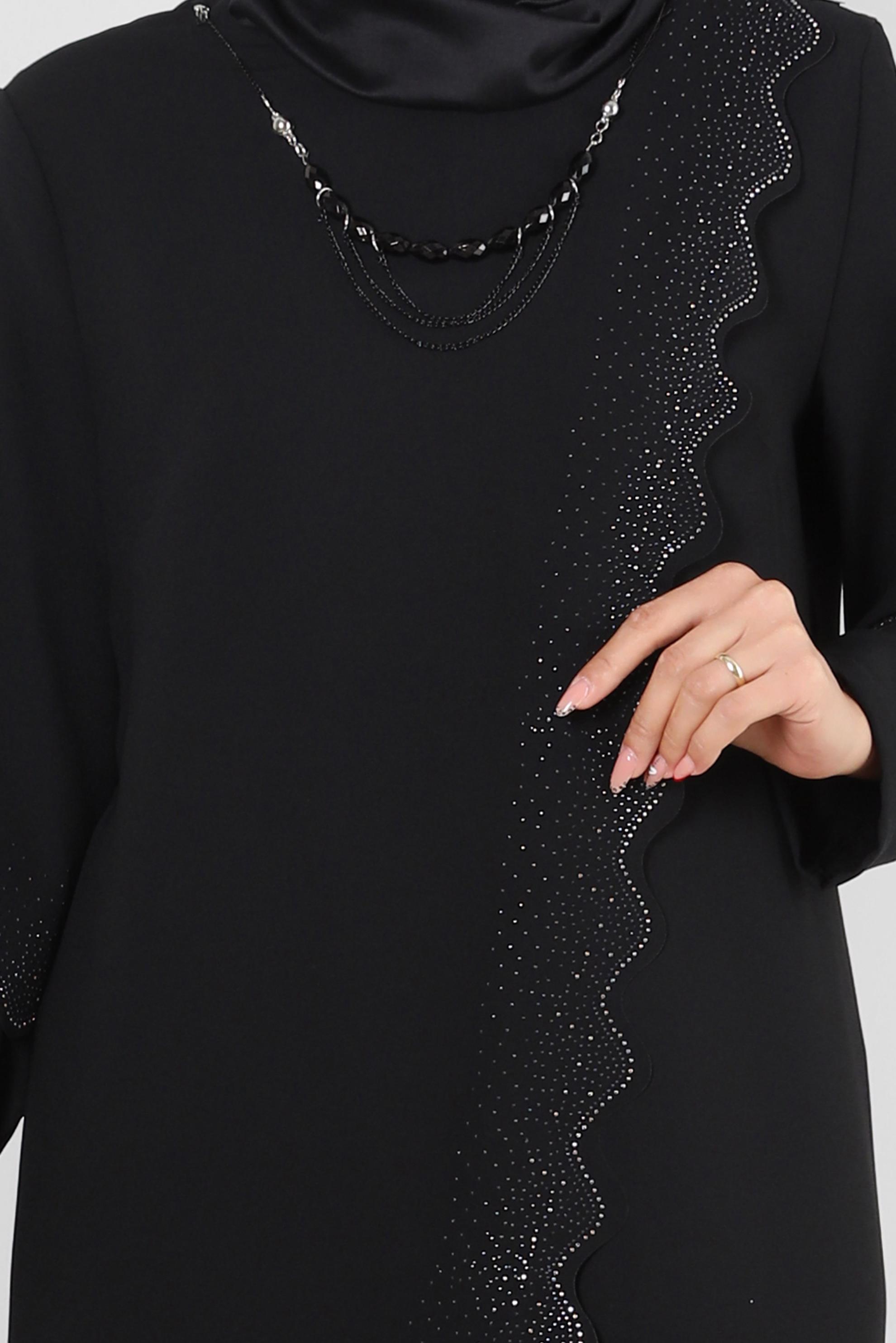 Tesettür giyim SİYAH ZİNCİR DETAYLI TAŞLI KREP ELBİSE 20381