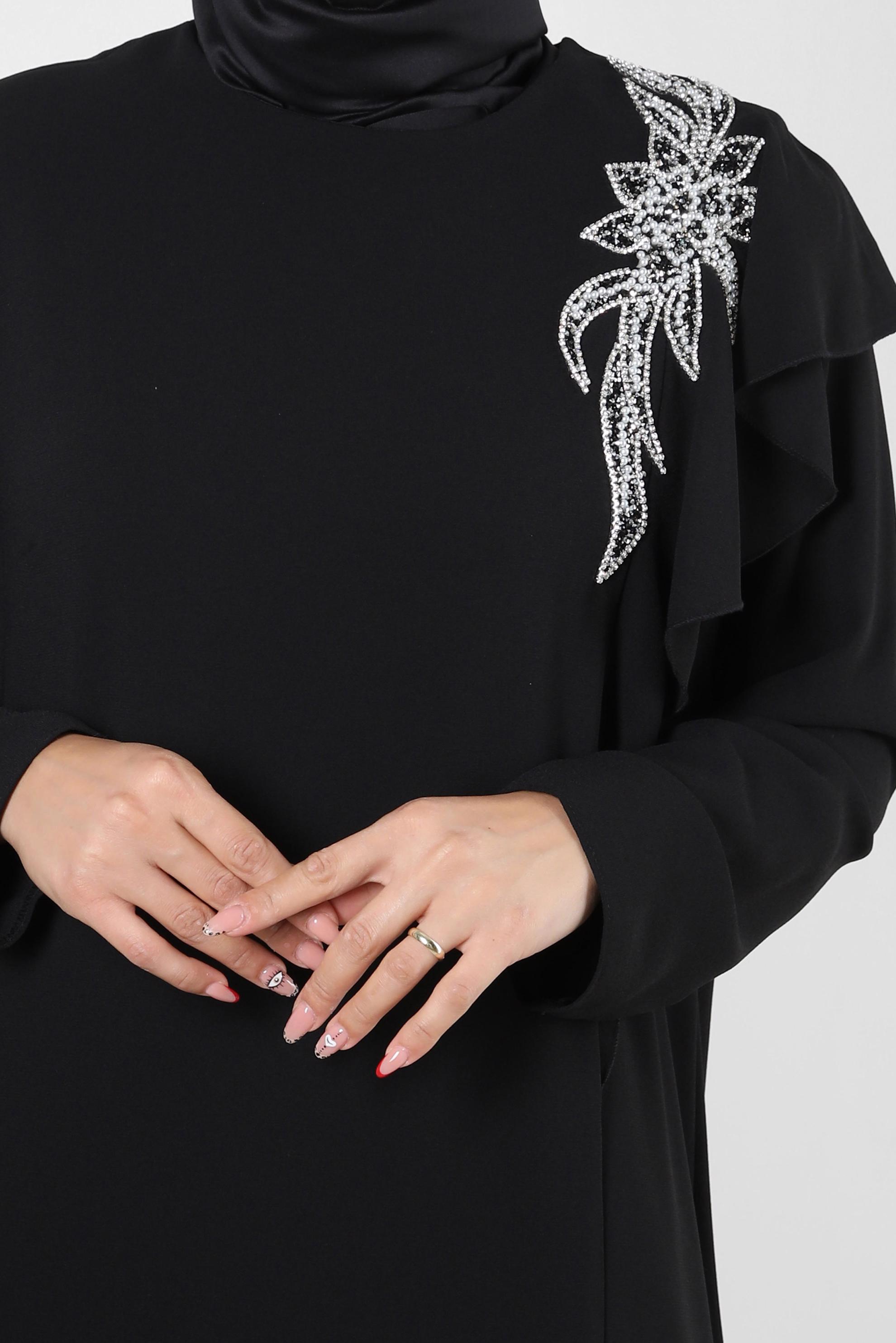 Tesettür giyim SİYAH OMZU TAŞ VE BONCUK İŞLEMELİ KREP ELBİSE 20394