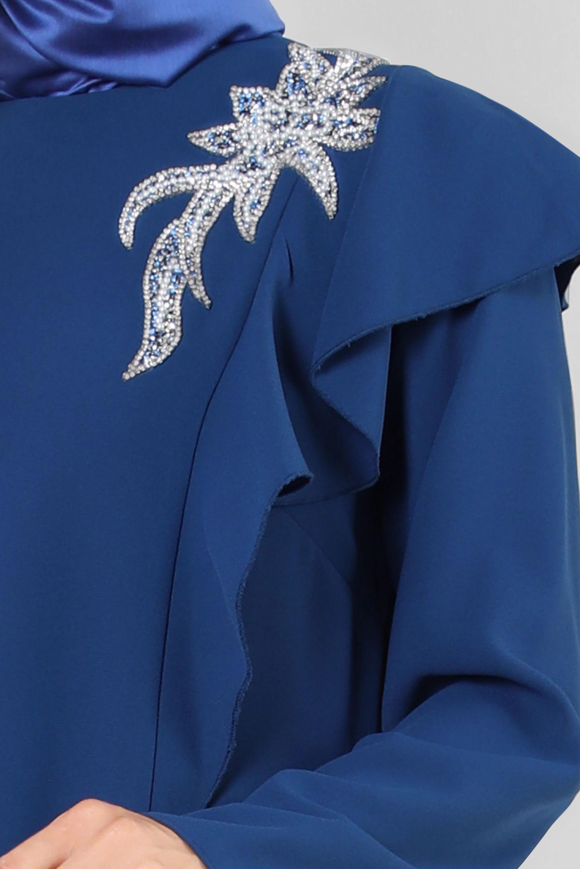 Tesettür giyim MAVİ OMZU TAŞ VE BONCUK İŞLEMELİ KREP ELBİSE 20394