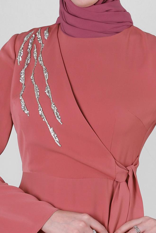 Tesettür giyim PEMBE PUL PAYET DETAYLI ANVELOP ELBİSE 43512	 - ALVİNA