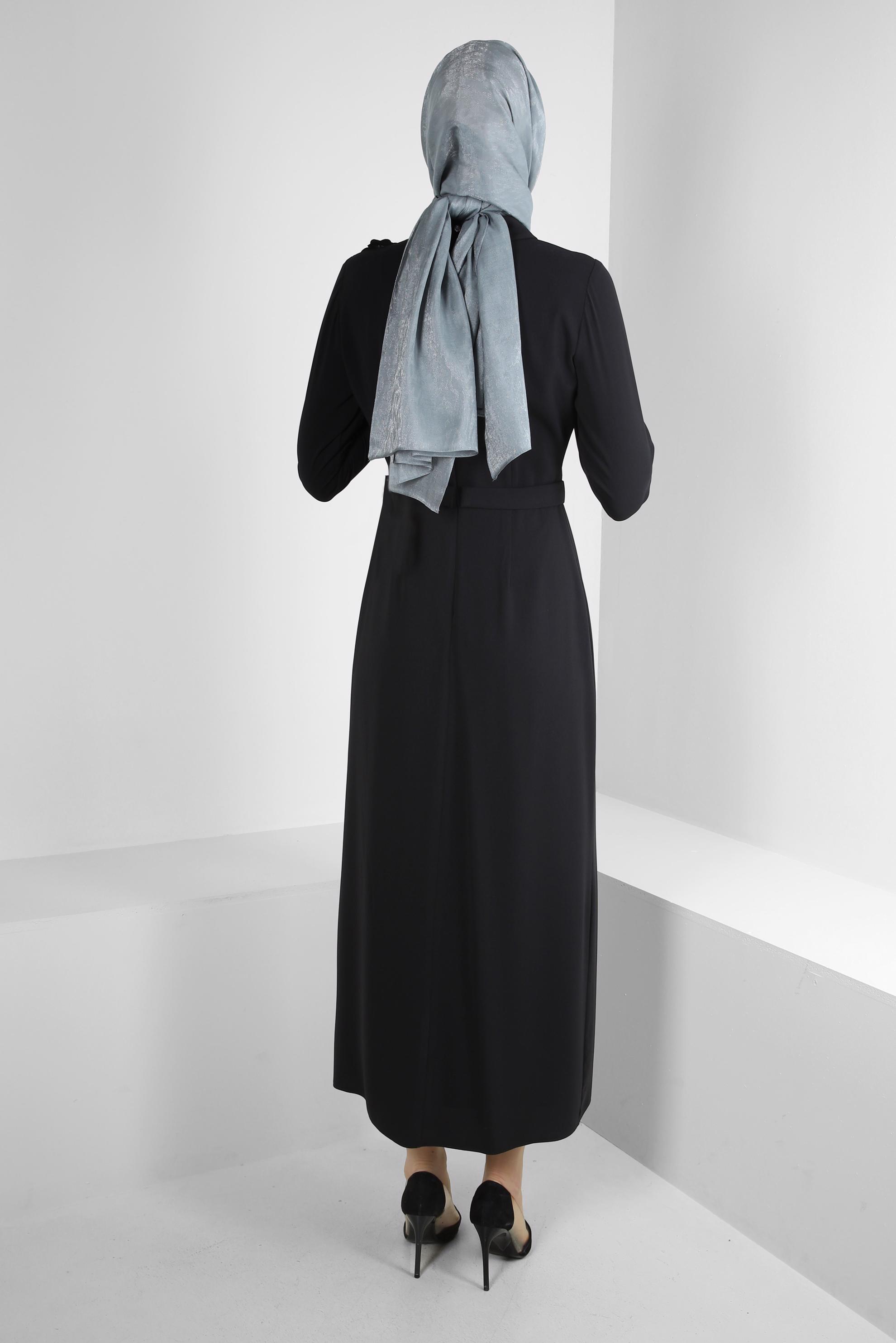 Tesettür giyim SİYAH AKSESUARLI DRAPE DETAYLI ELBİSE 43519
