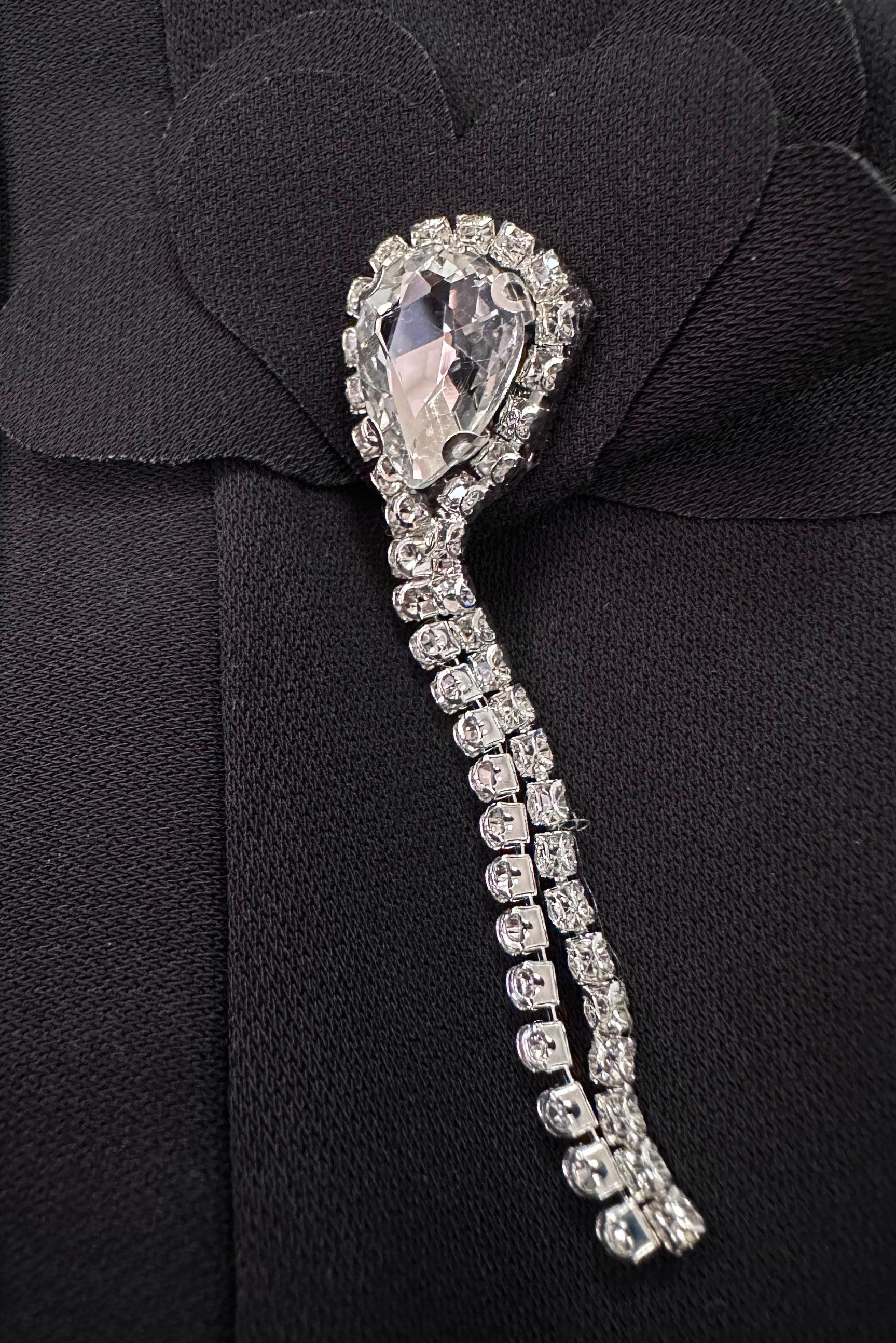 Tesettür giyim SİYAH AKSESUARLI DRAPE DETAYLI ELBİSE 43519