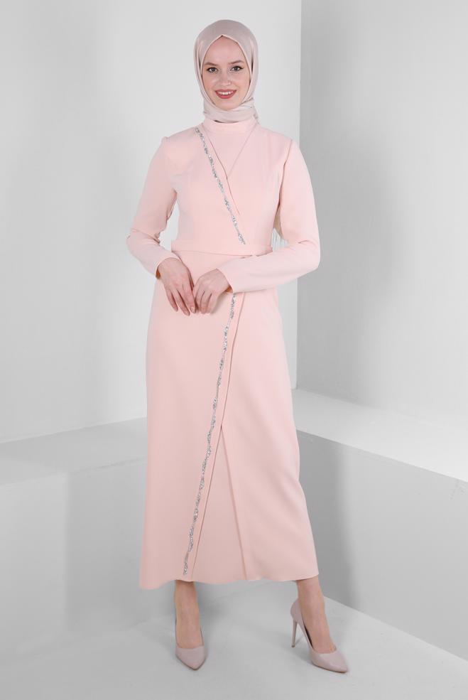 Tesettür giyim PUDRA TAŞ DETAYLI DİK YAKA ELBİSE 43541 - ALVİNA