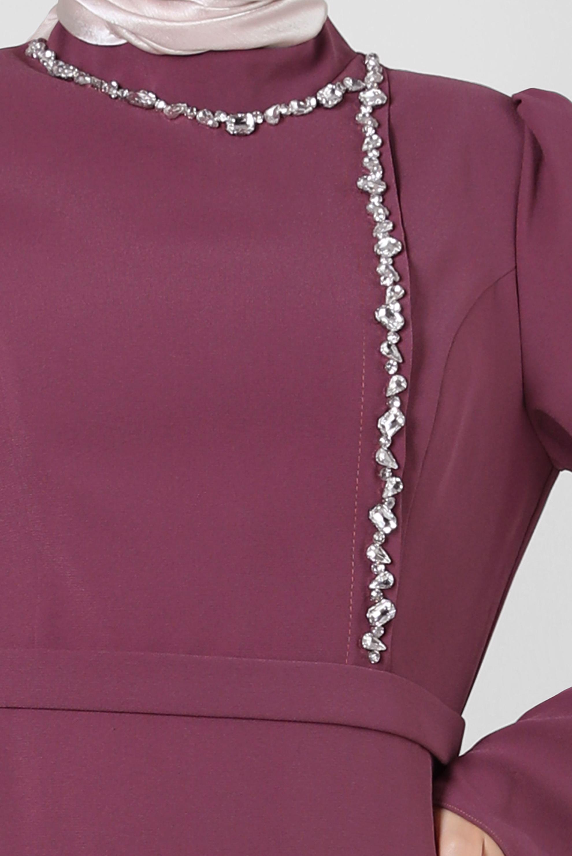 Tesettür giyim PEMBE DİK YAKA TAŞ DETAYLI ELBİSE 43542