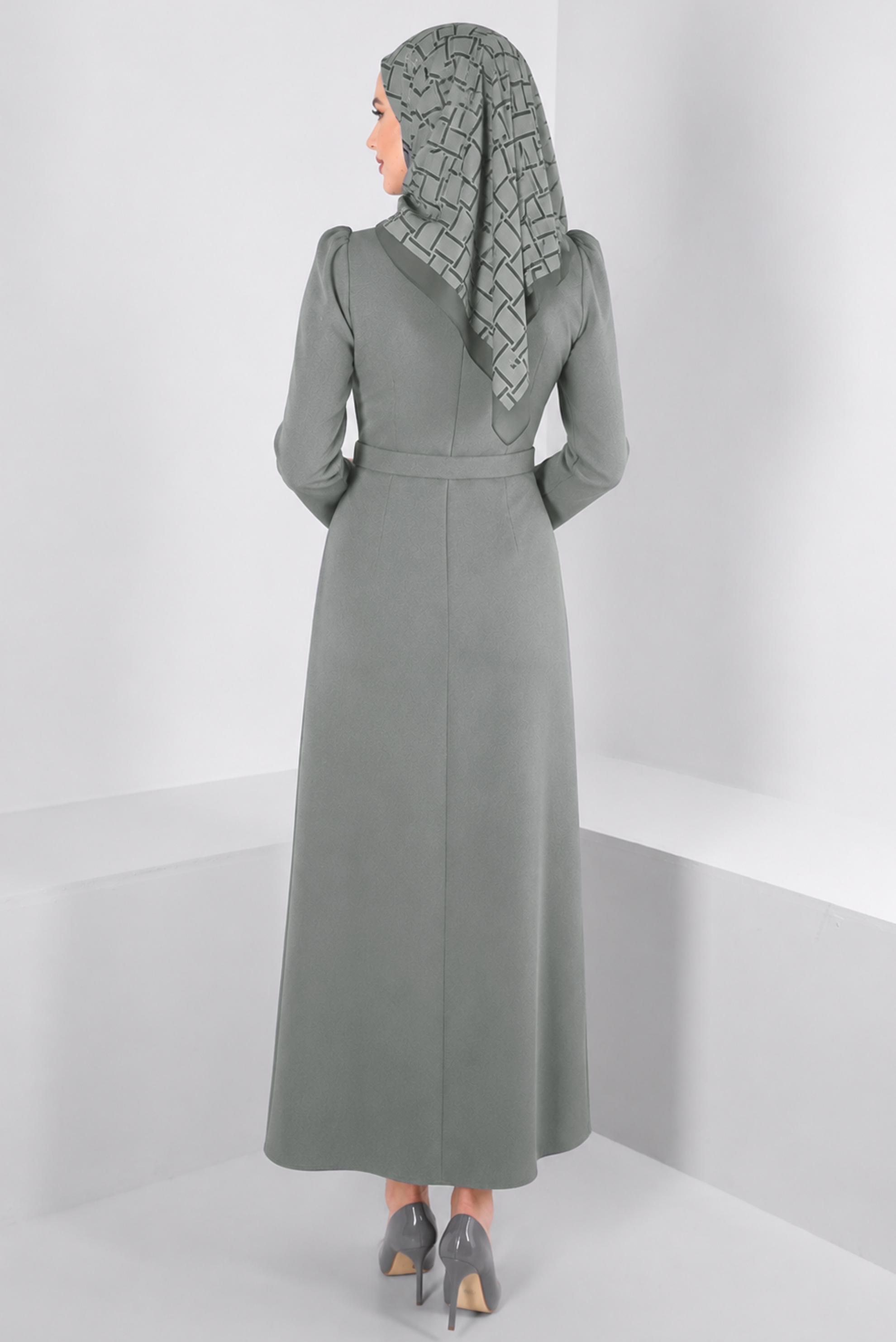 Vêtements hijab GRIS ROBE EN CRÊPE À VOLANTS 43588