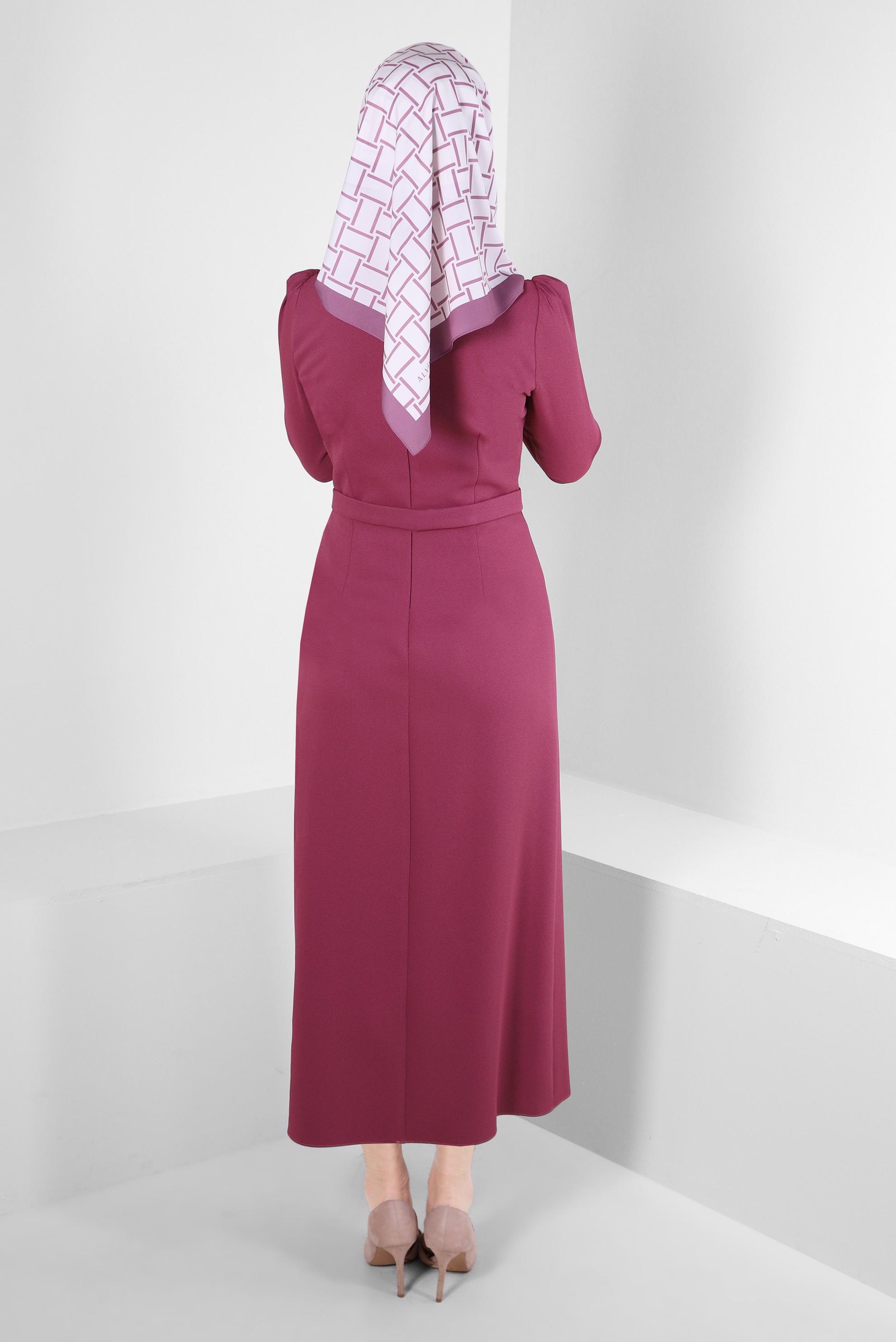 Tesettür giyim PEMBE PÜSKÜL DETAYLI KREP ELBİSE 43588