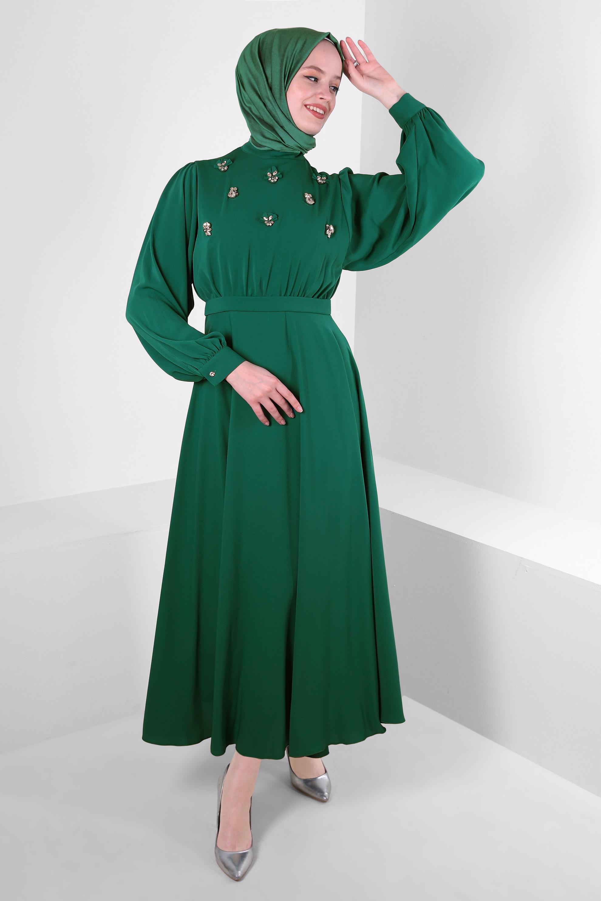 Tesettür giyim YEŞİL TAŞ İŞLEMELİ BALON KOL ELBİSE 43590
