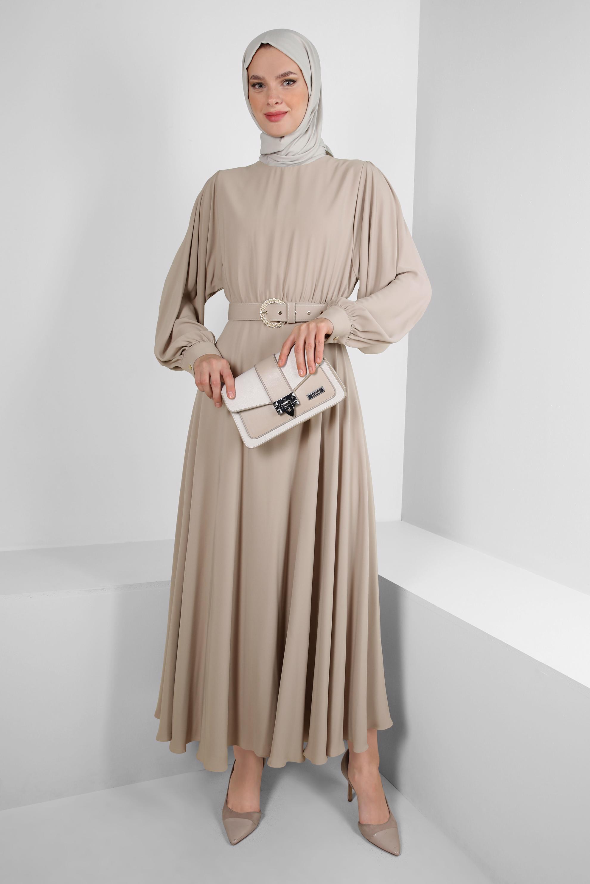Tesettür giyim BEJ GENİŞ KOL VOLANLI ELBİSE 43591